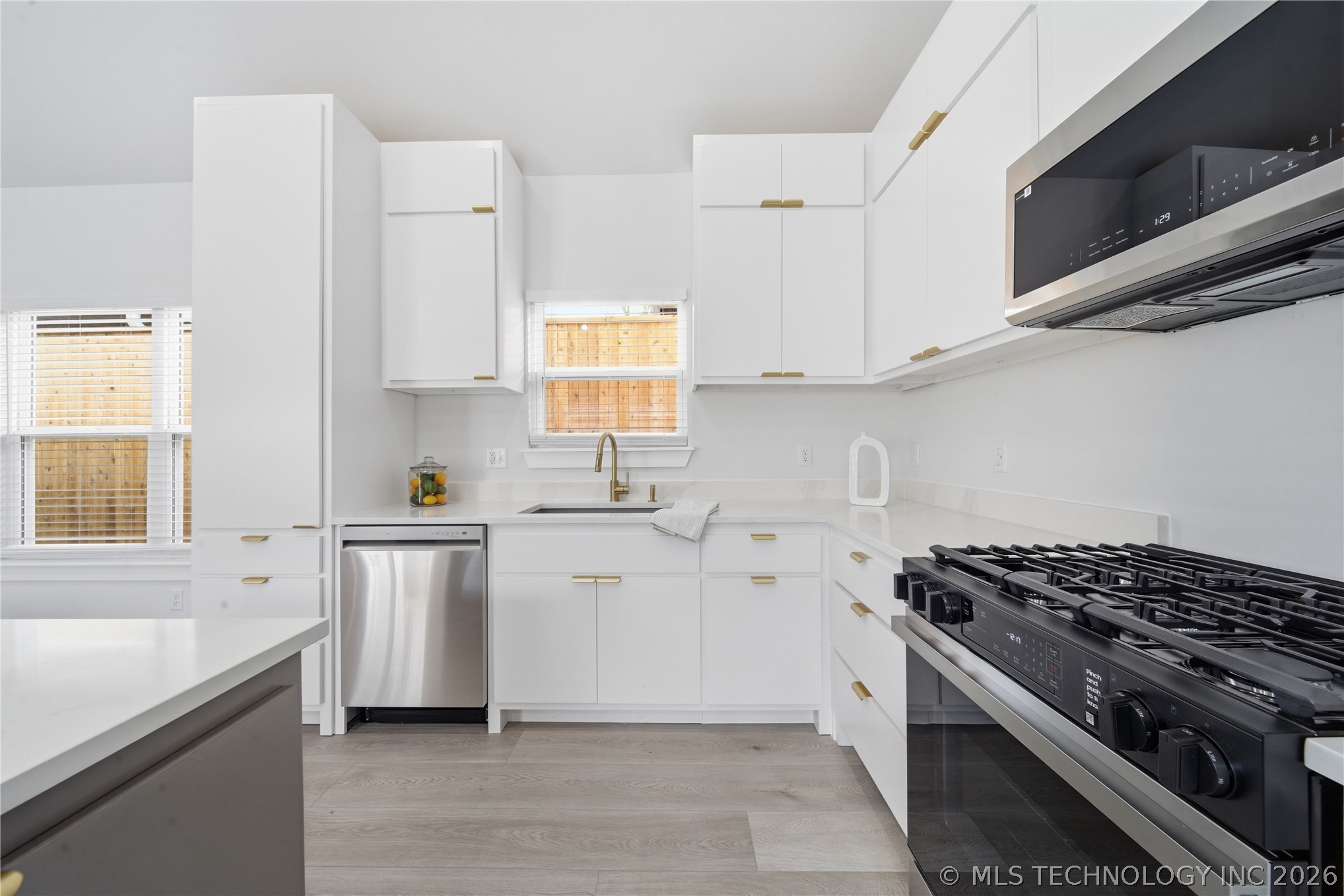 515 N Birch Avenue Property Photo 12