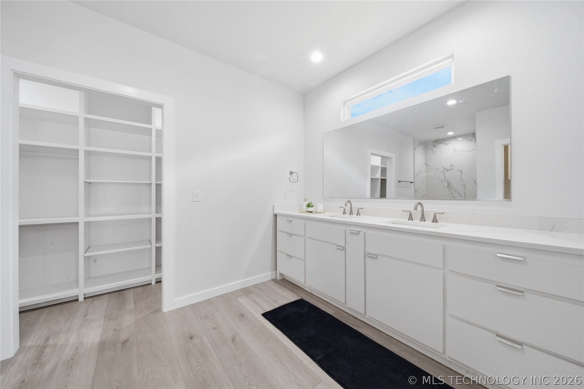 515 N Birch Avenue Property Photo 17