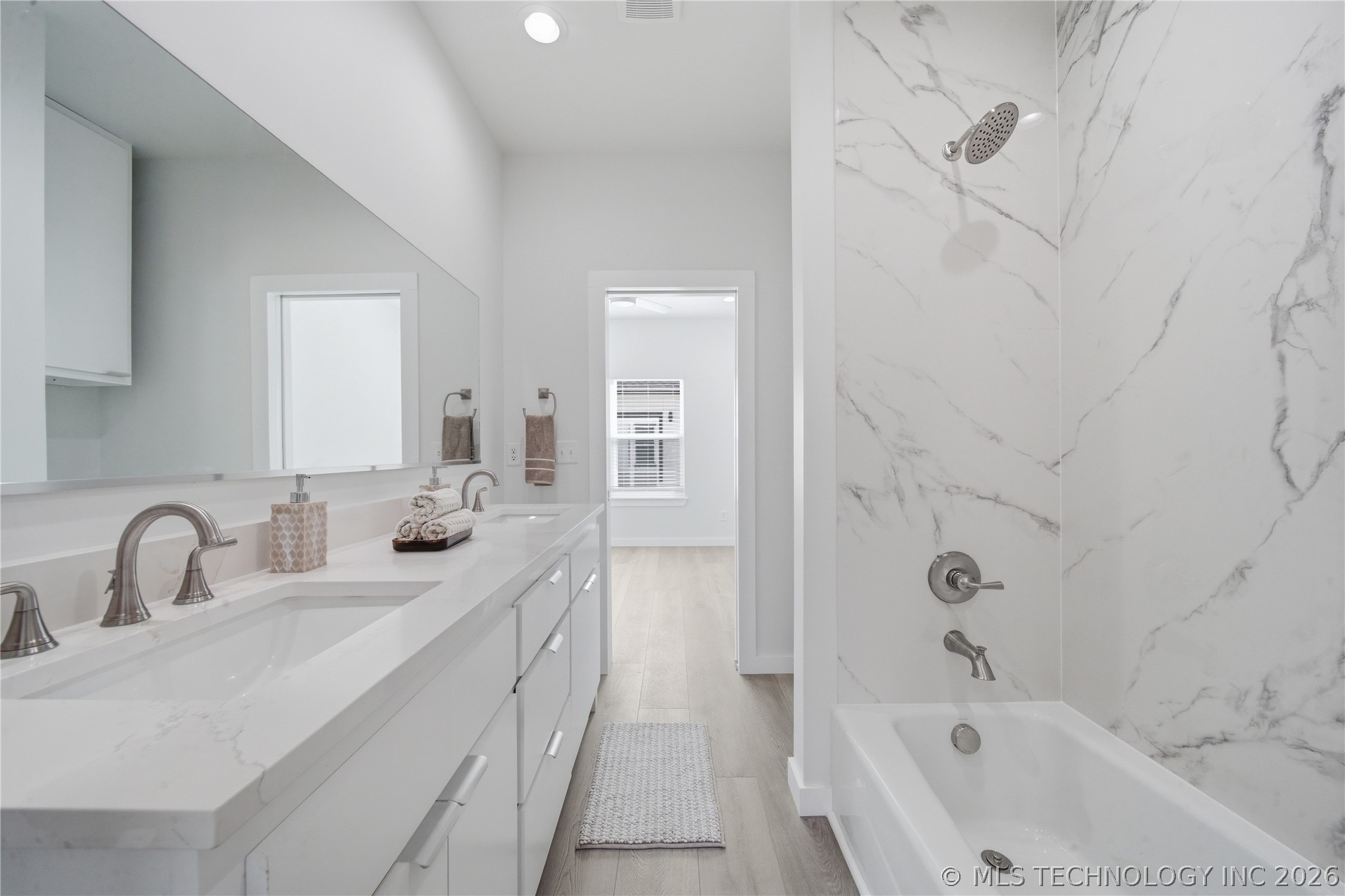 515 N Birch Avenue Property Photo 22