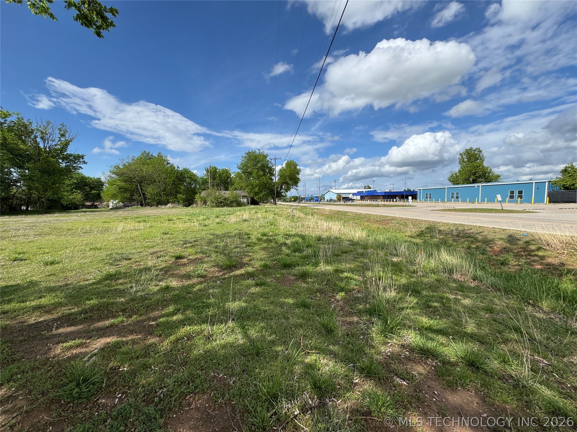 104 W Webb Street Property Photo 3