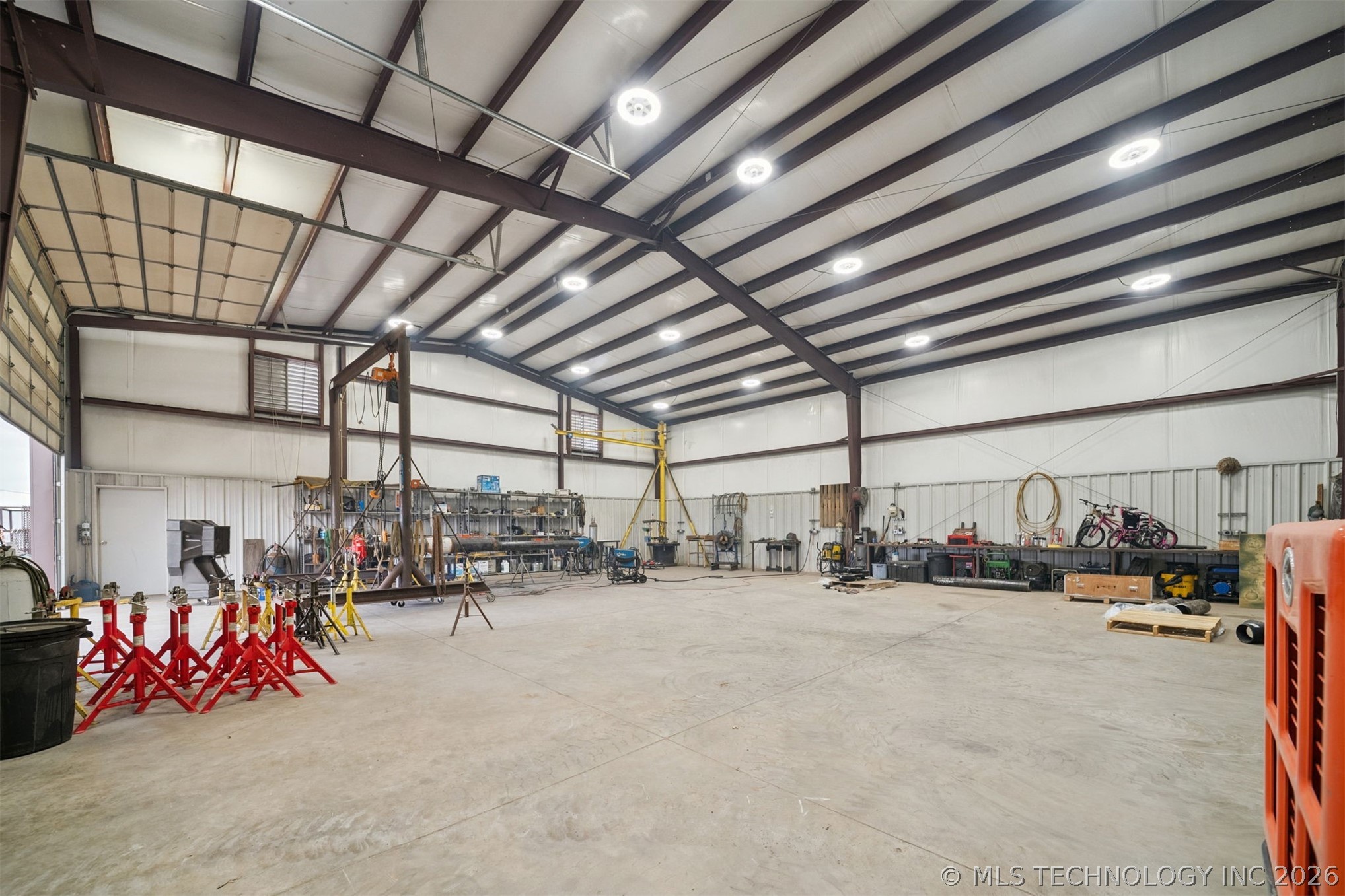 734 E Harrison Road Property Photo 6