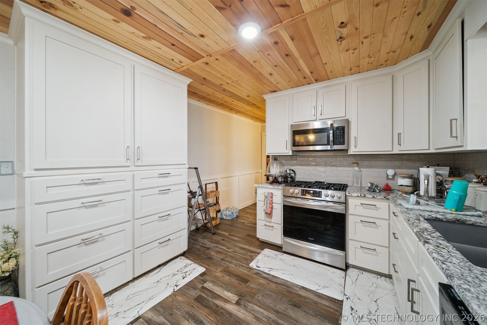 734 E Harrison Road Property Photo 22