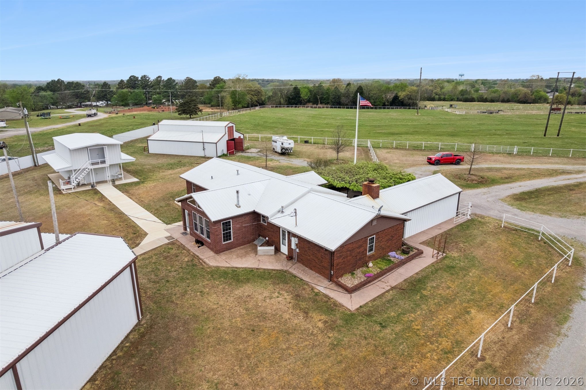 734 E Harrison Road Property Photo 40