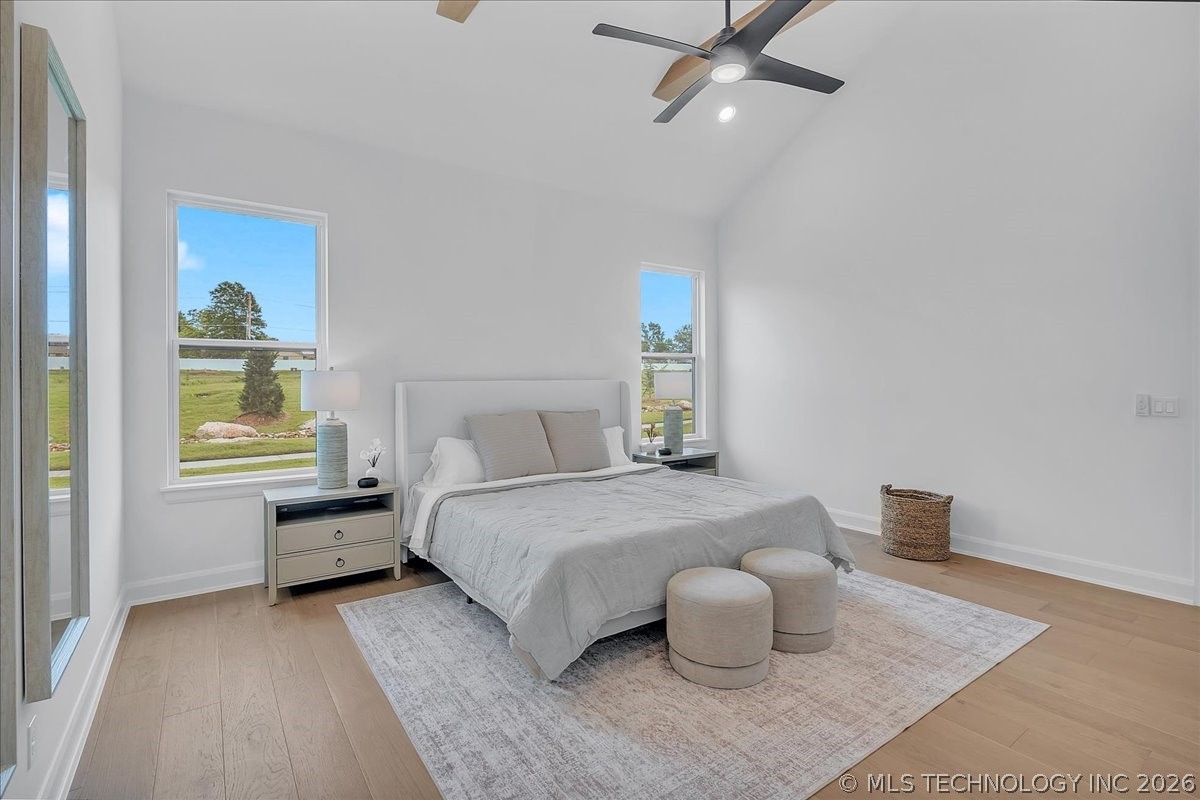 1223 N 71st Place Property Photo 29
