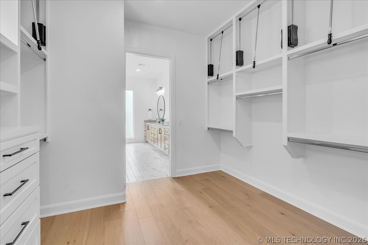 1223 N 71st Place Property Photo 37
