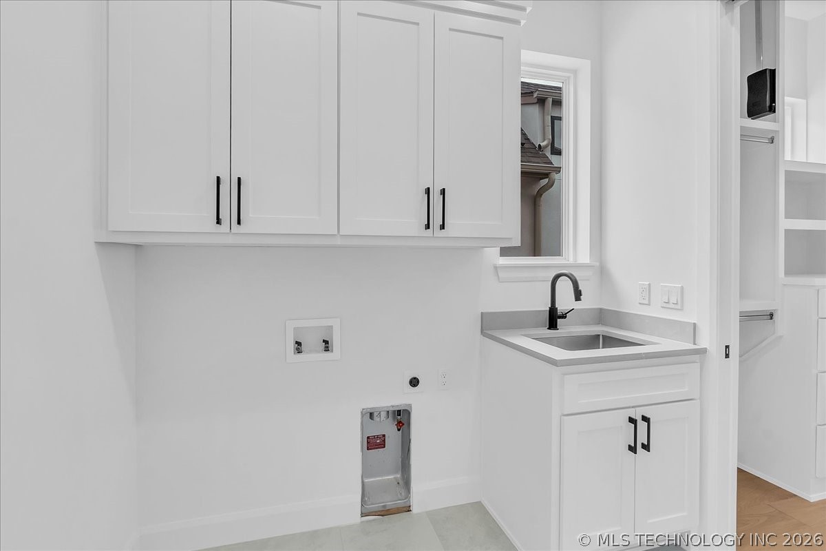 1223 N 71st Place Property Photo 38