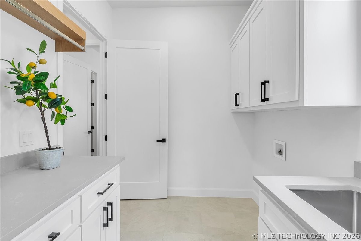1223 N 71st Place Property Photo 39