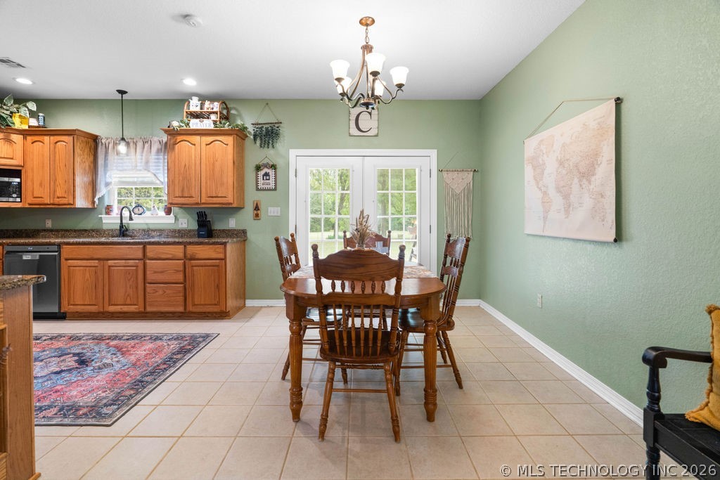 19392 Easton Riley Road Property Photo 9
