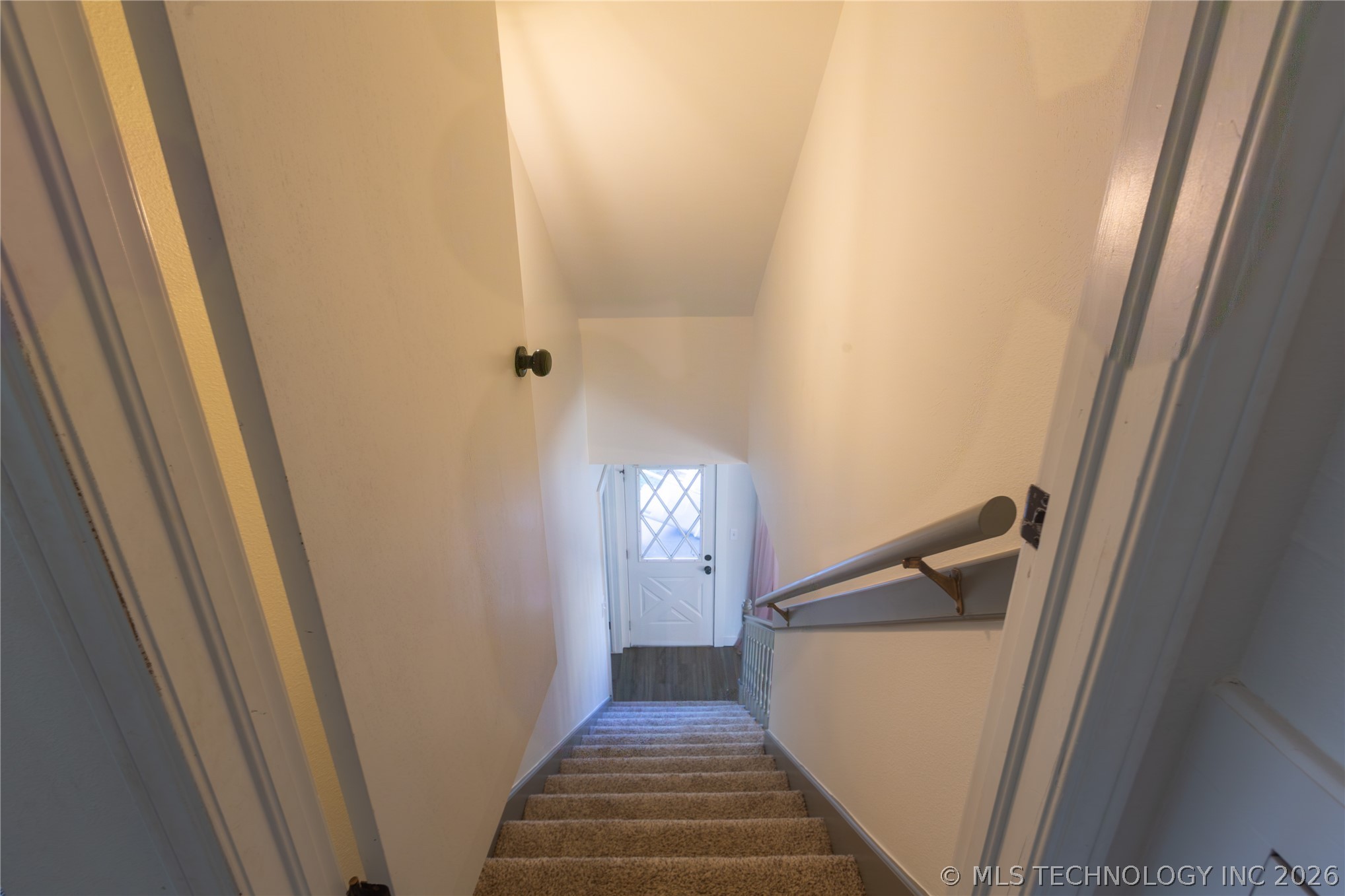 2422 S Maywood Drive Property Photo 33