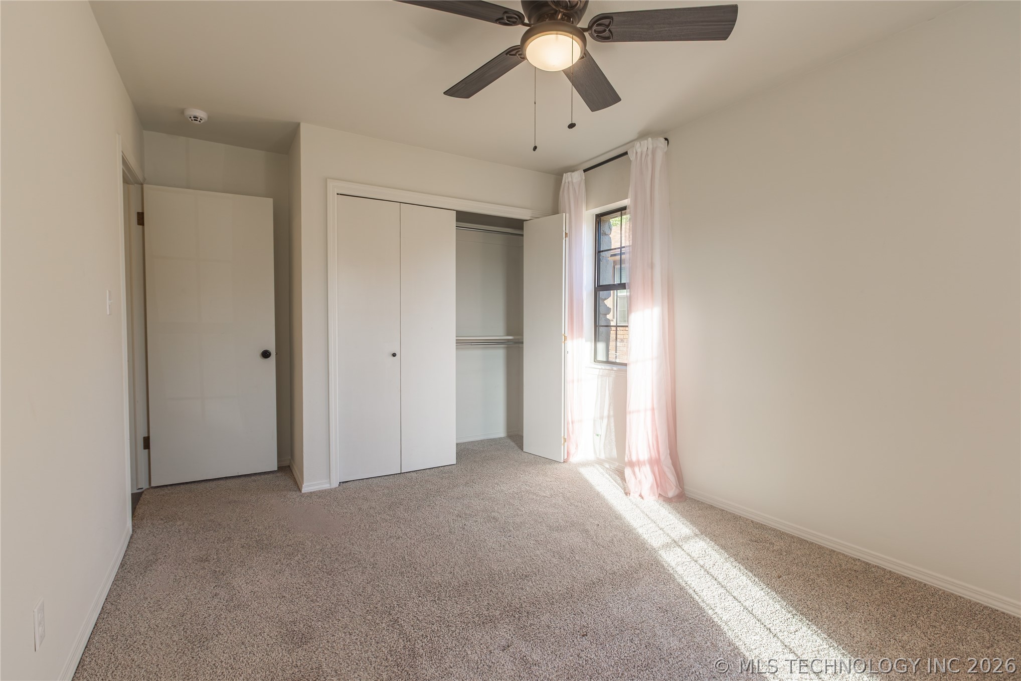 2423 S Maywood Drive Property Photo 25