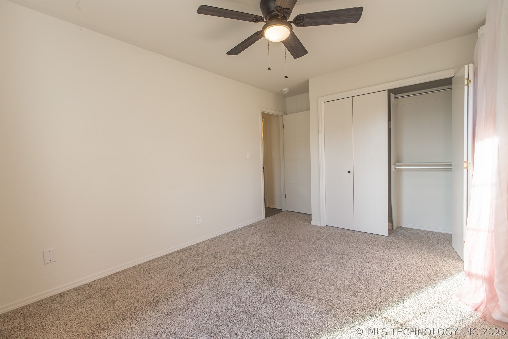 2423 S Maywood Drive Property Photo 26