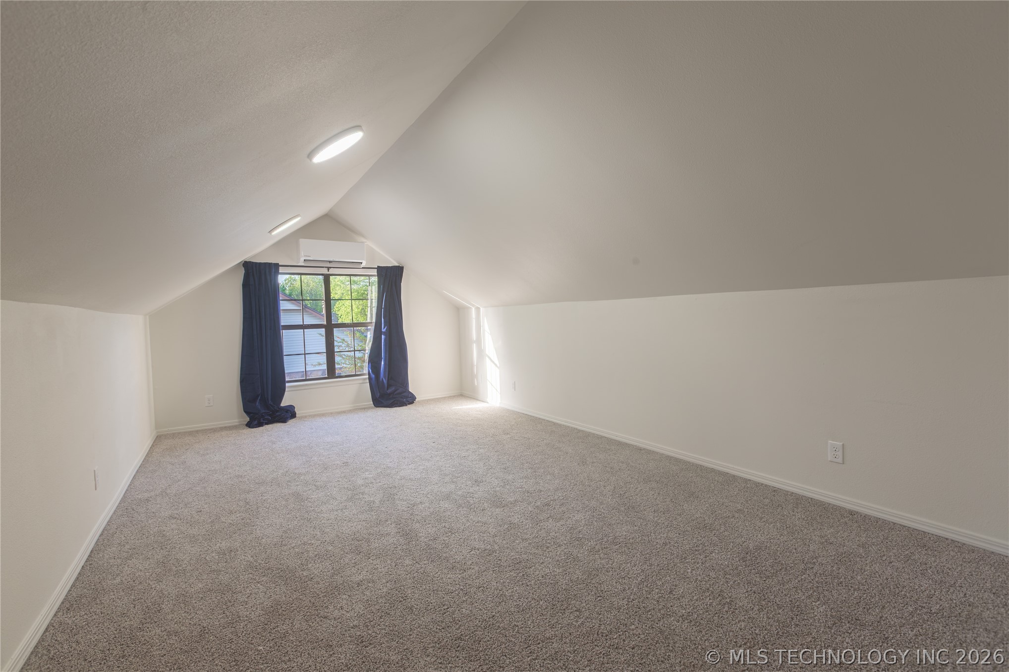 2423 S Maywood Drive Property Photo 30