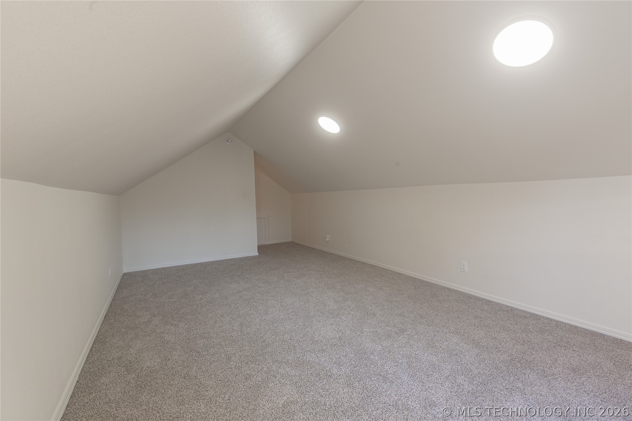 2423 S Maywood Drive Property Photo 32