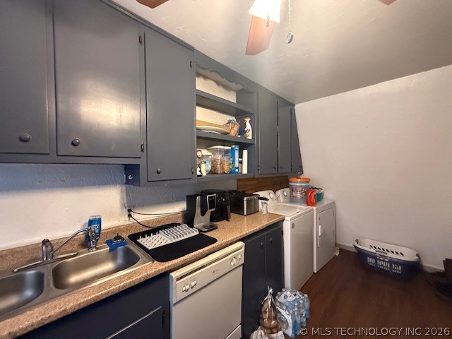 1034 Lakeside Property Photo 11