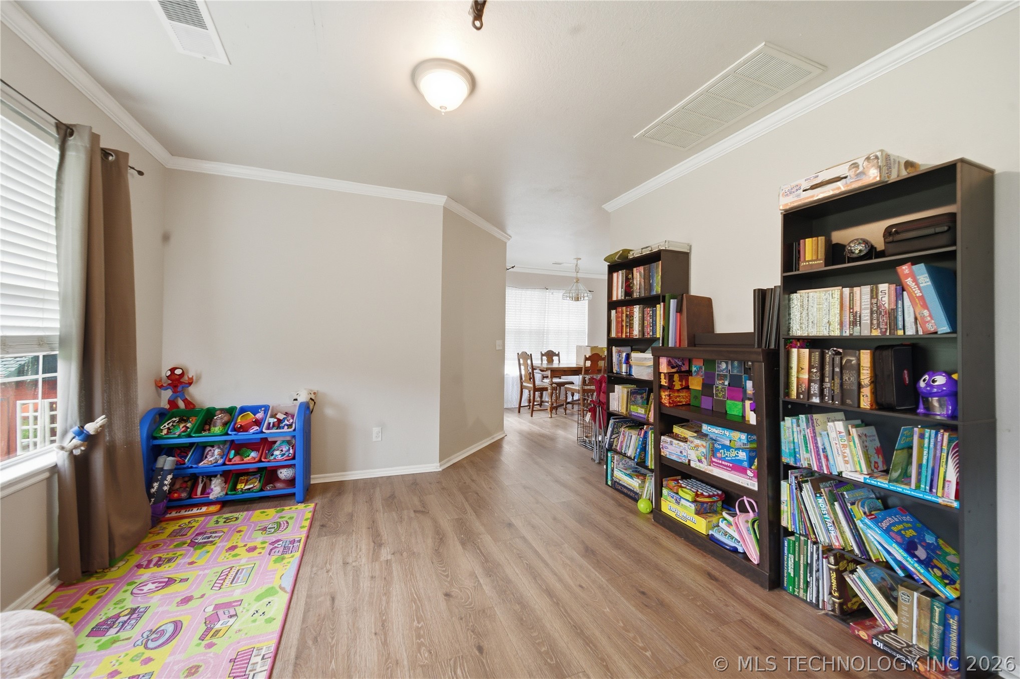 1117 S Marina Drive Property Photo 4