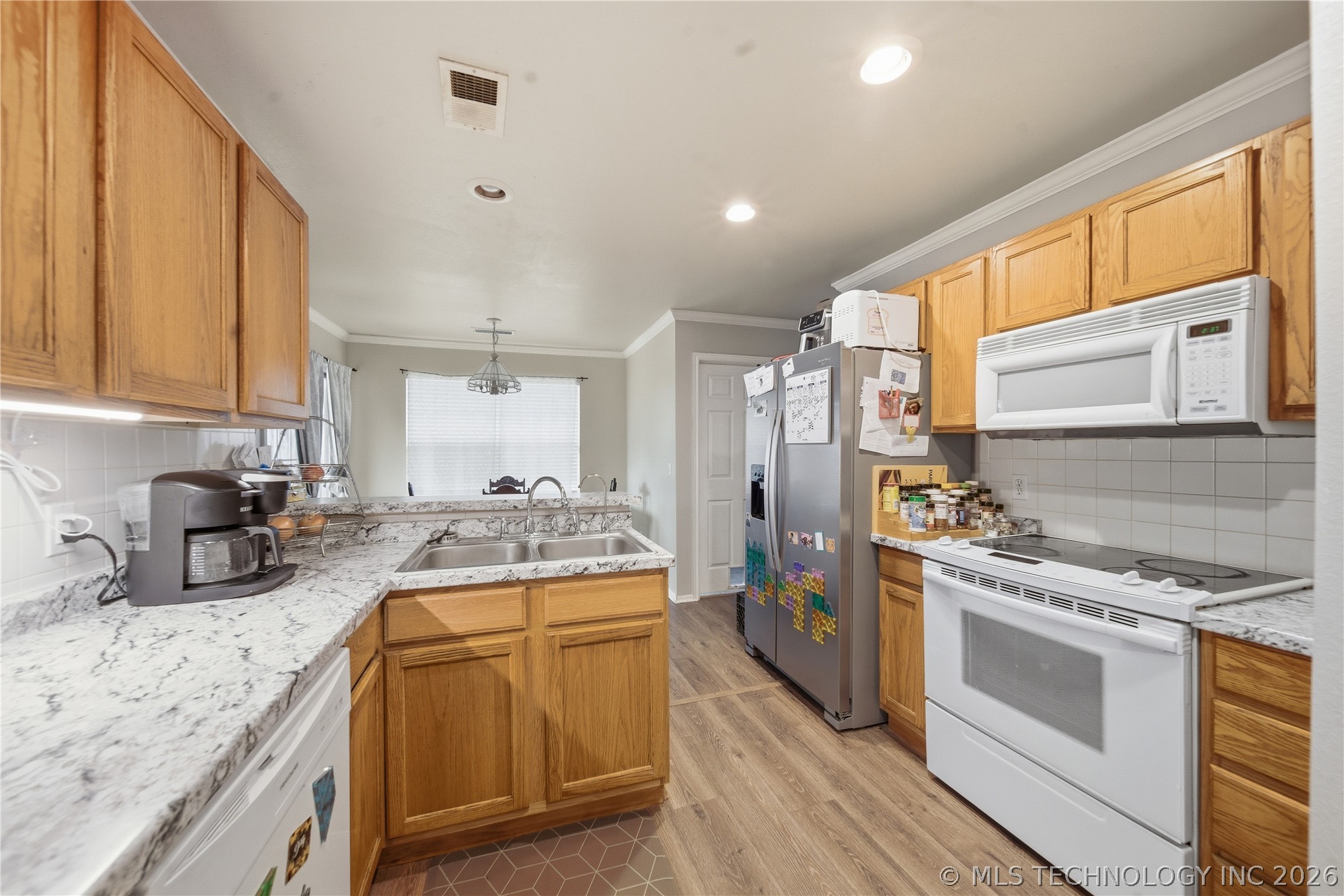 1117 S Marina Drive Property Photo 14