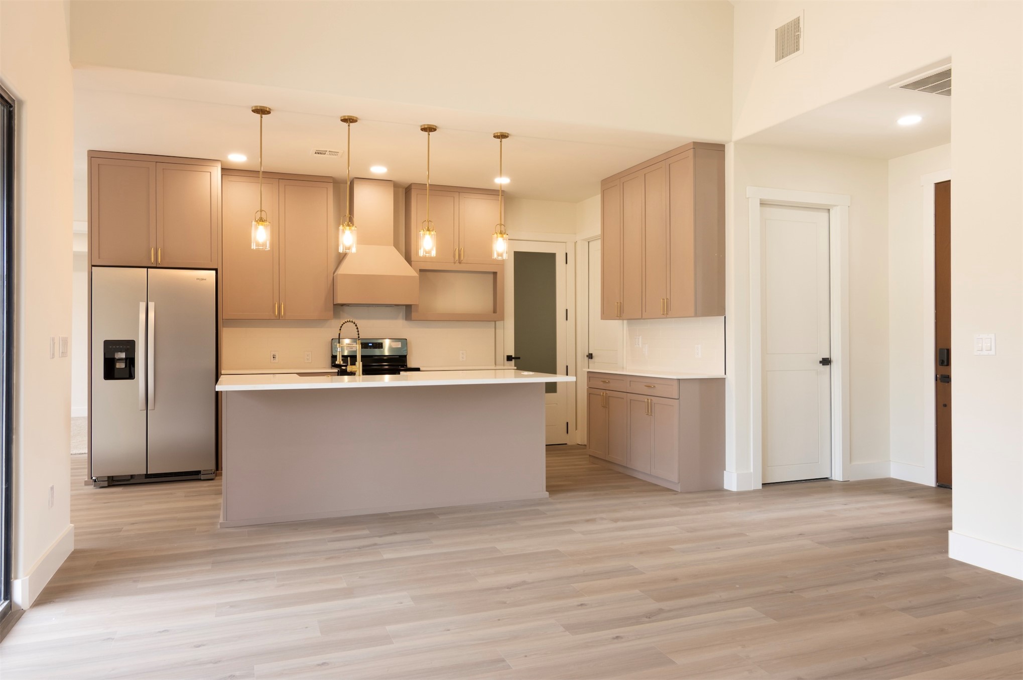 11375 Forest View Lane Property Photo 5