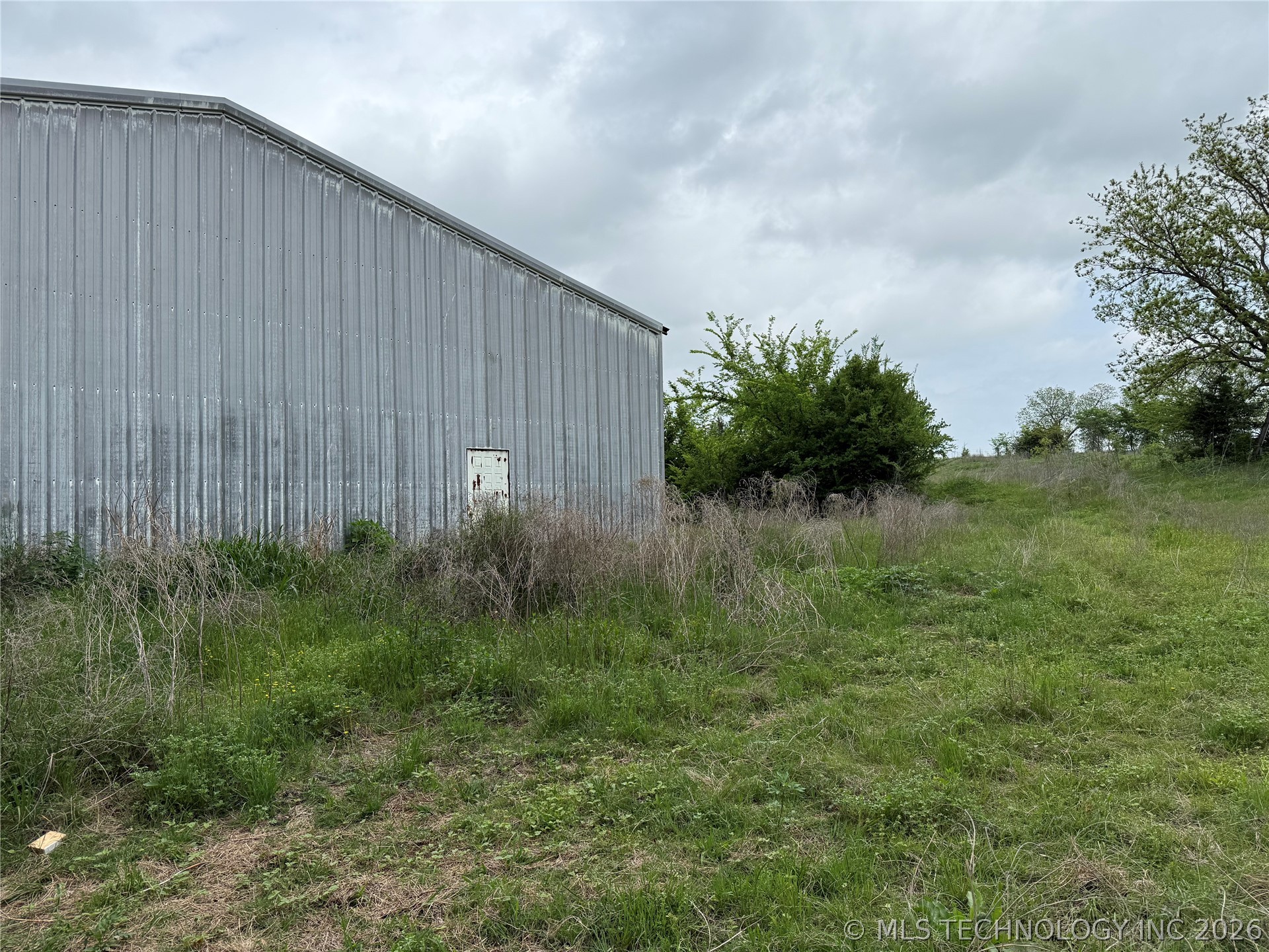 000 Carpenters Bluff Road Property Photo 7