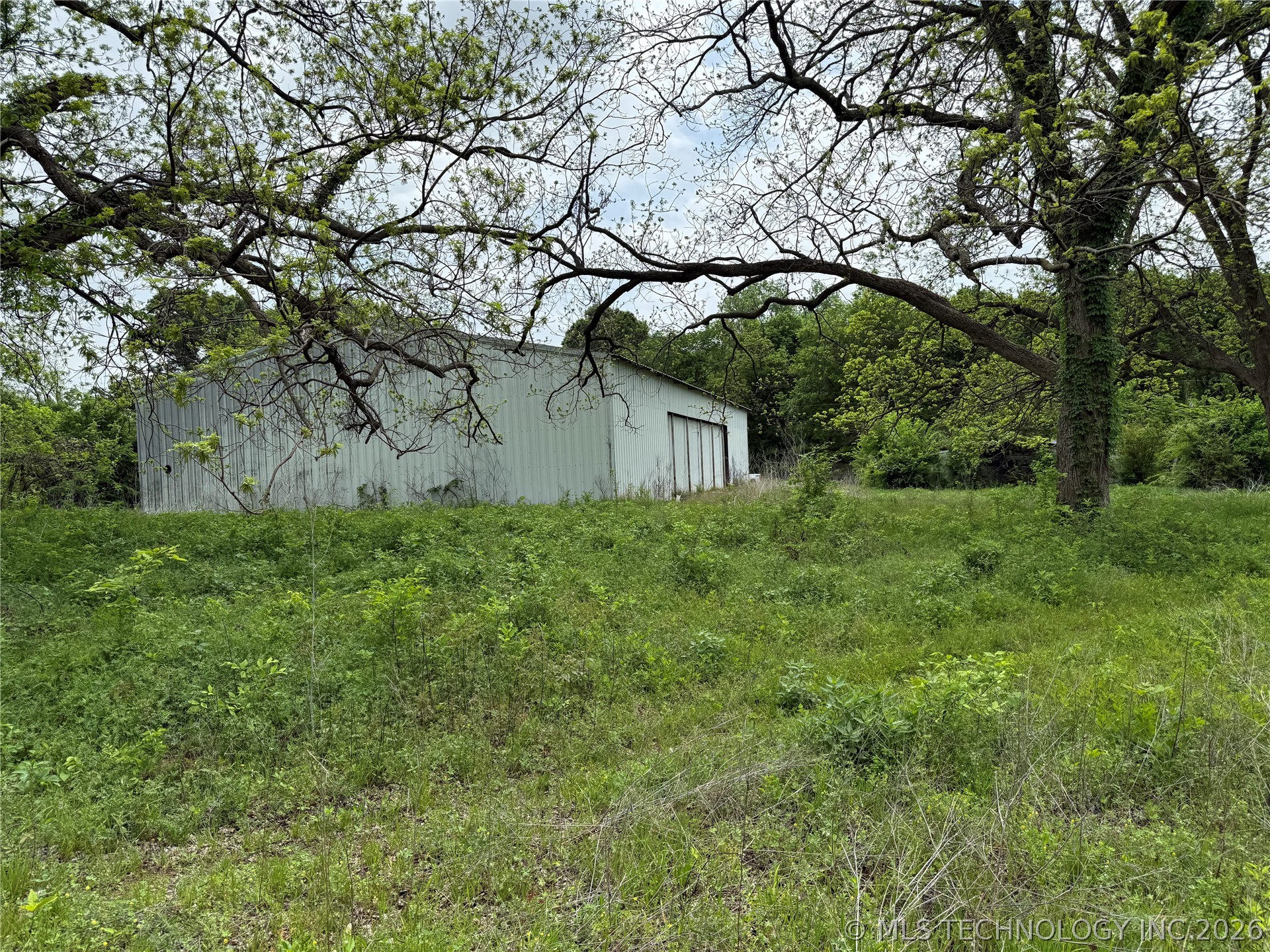 000 Carpenters Bluff Road Property Photo 22