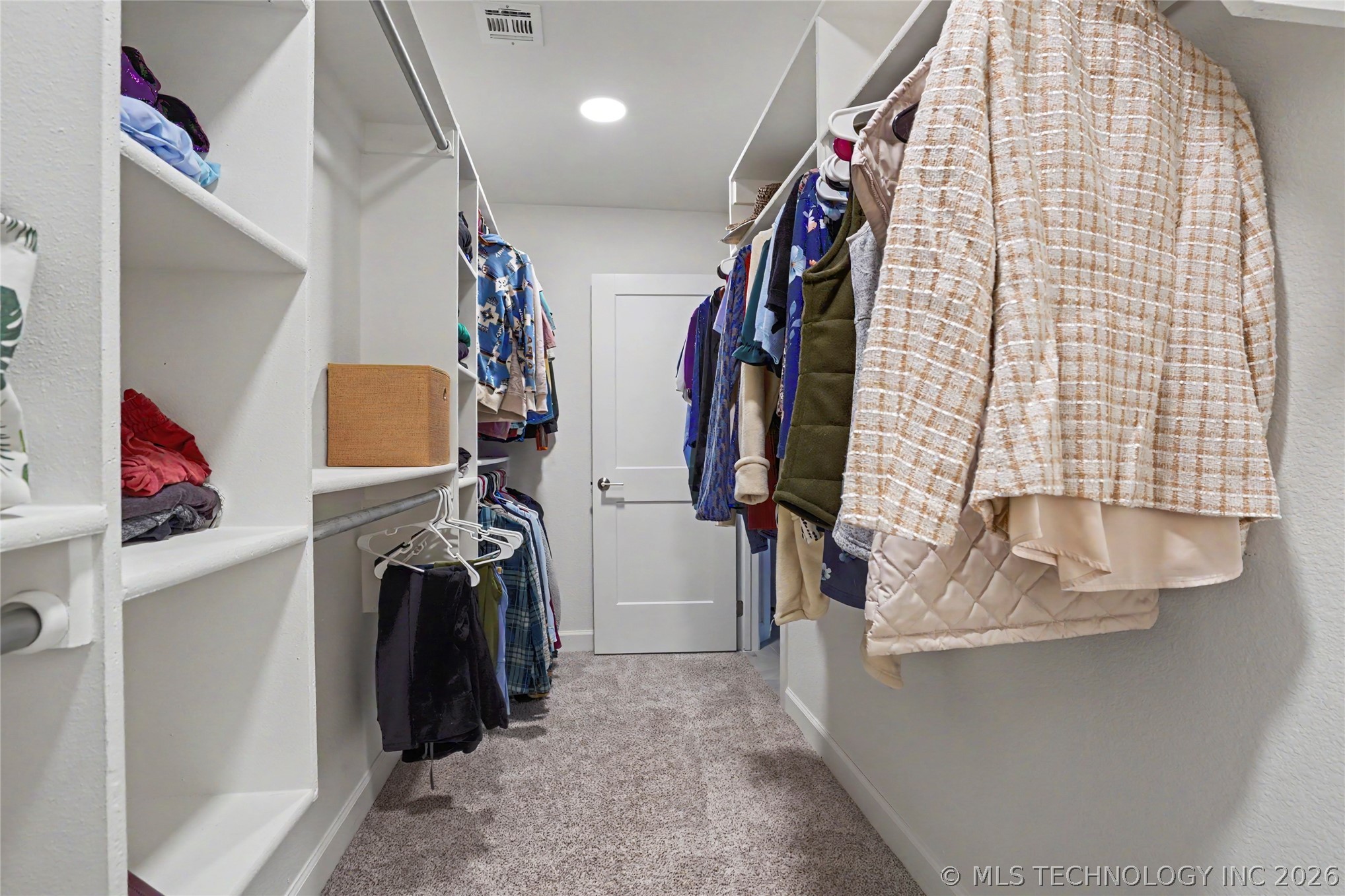 2918 E Rockford Place Property Photo 19