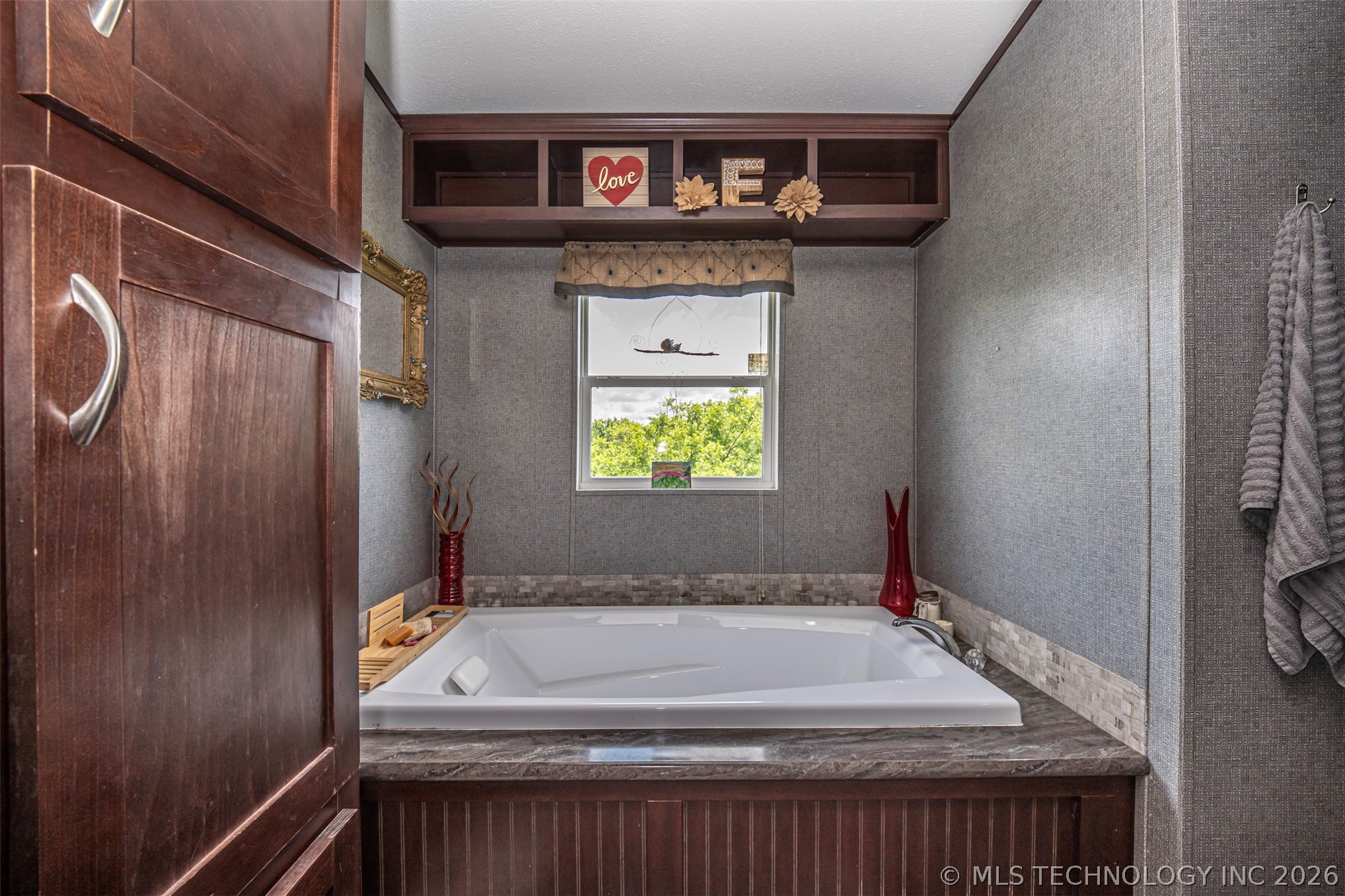 16956 Elliott Property Photo 16