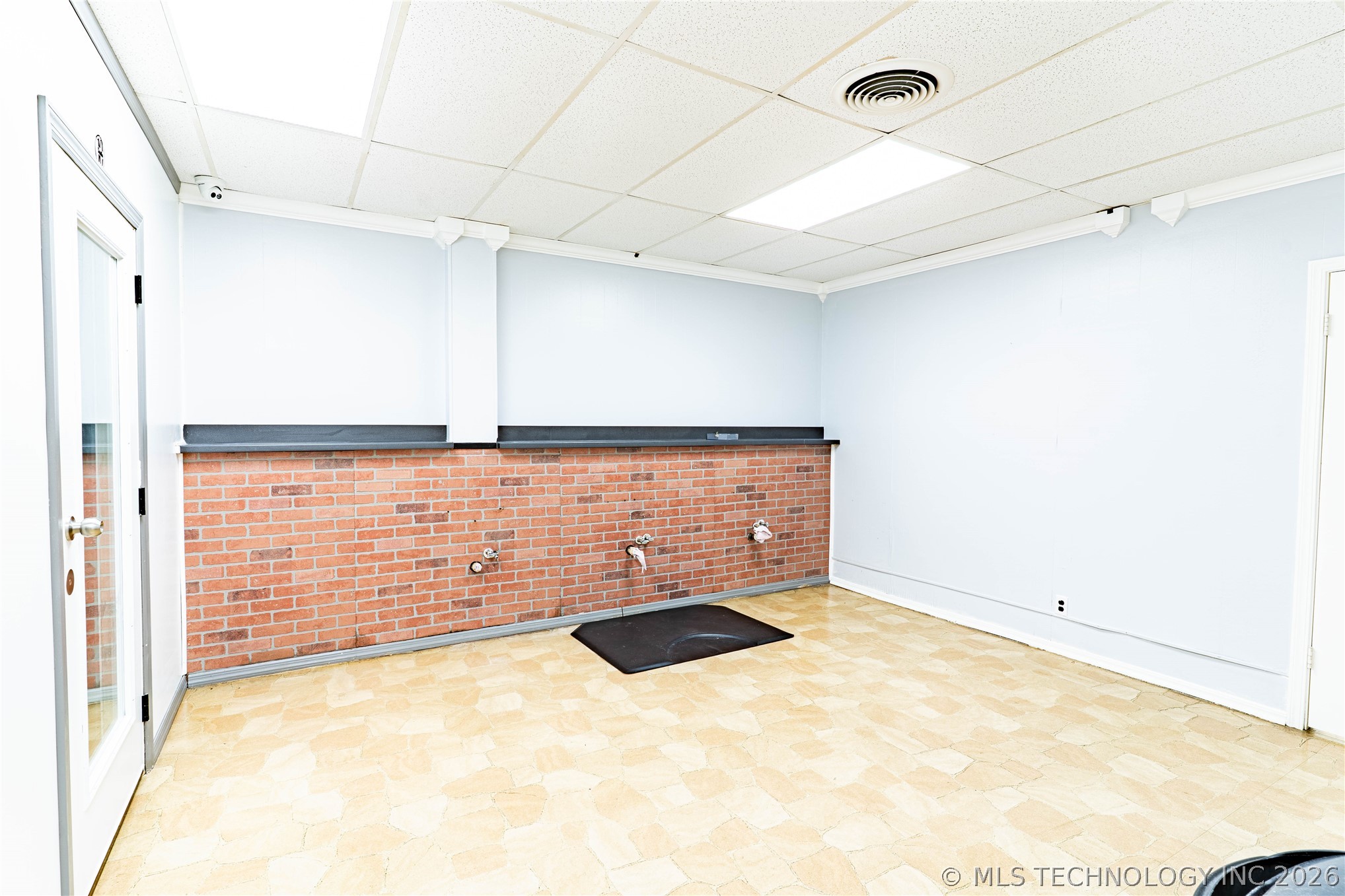 111 S 9th Street Property Photo 35