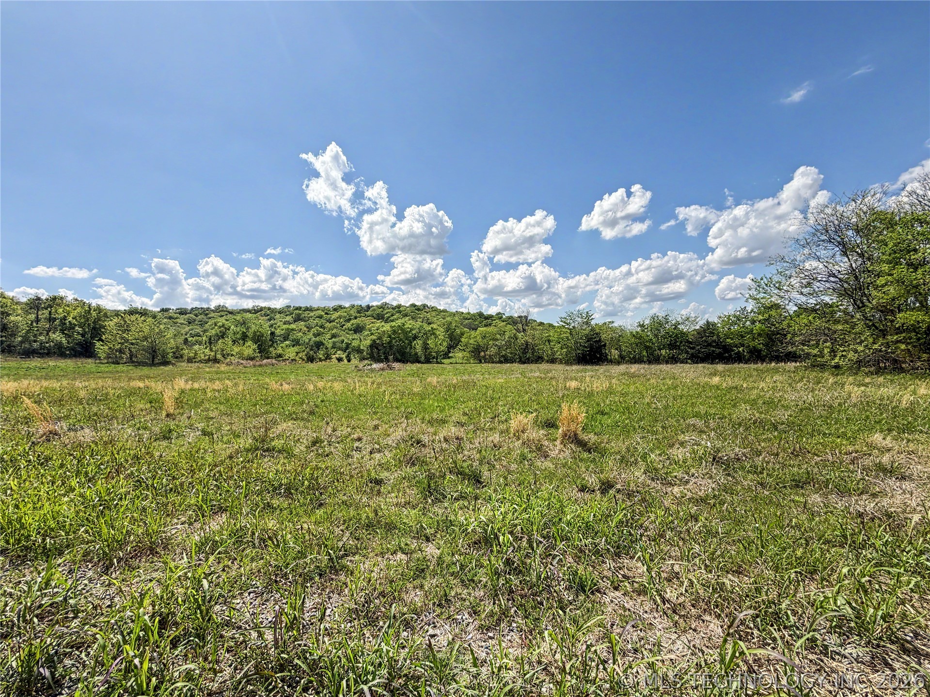 420 S Thunder Road Property Photo 23