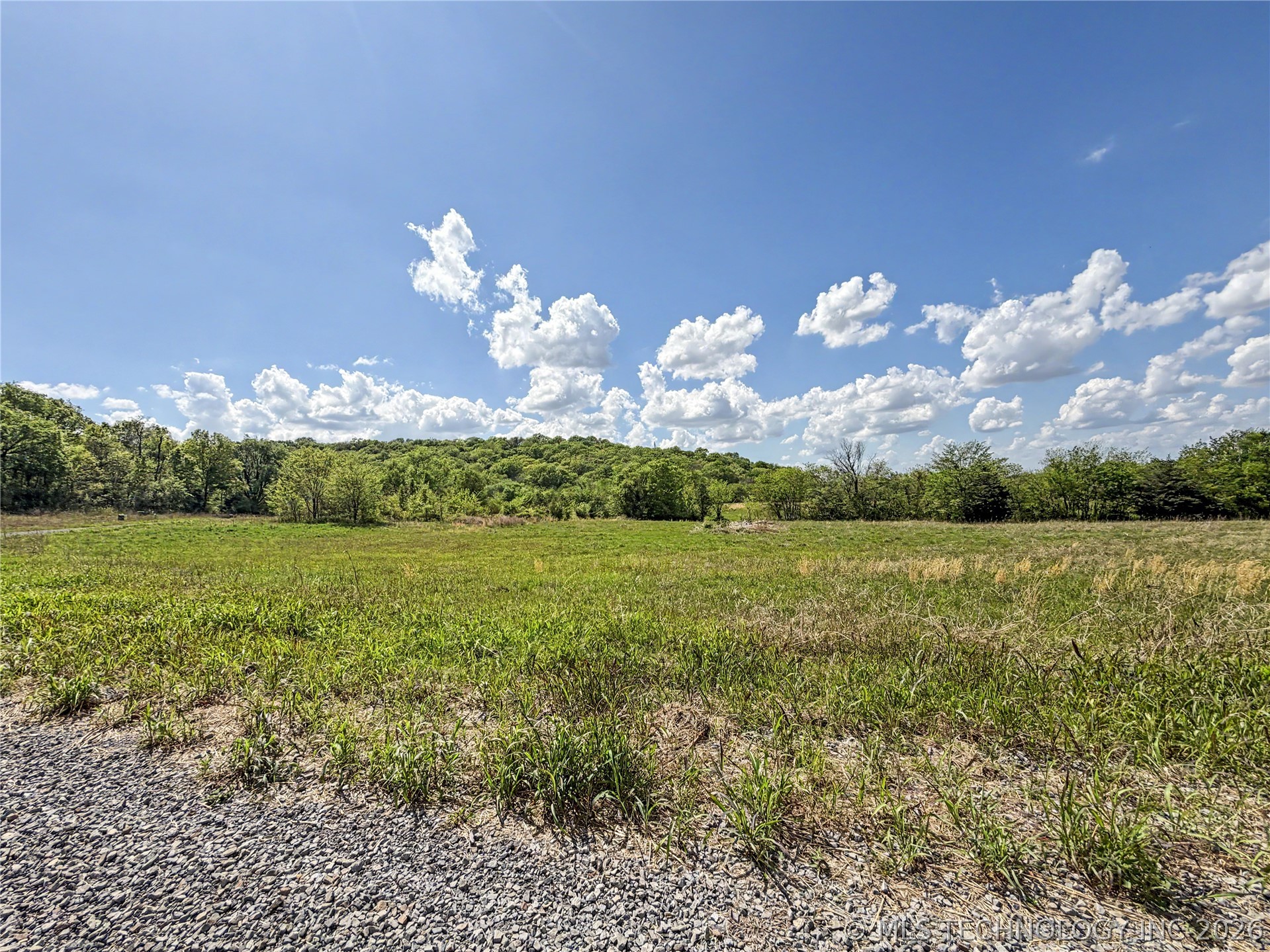420 S Thunder Road Property Photo 25
