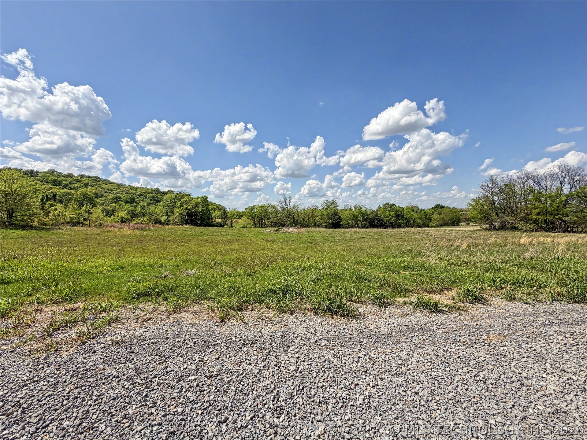 420 S Thunder Road Property Photo 28