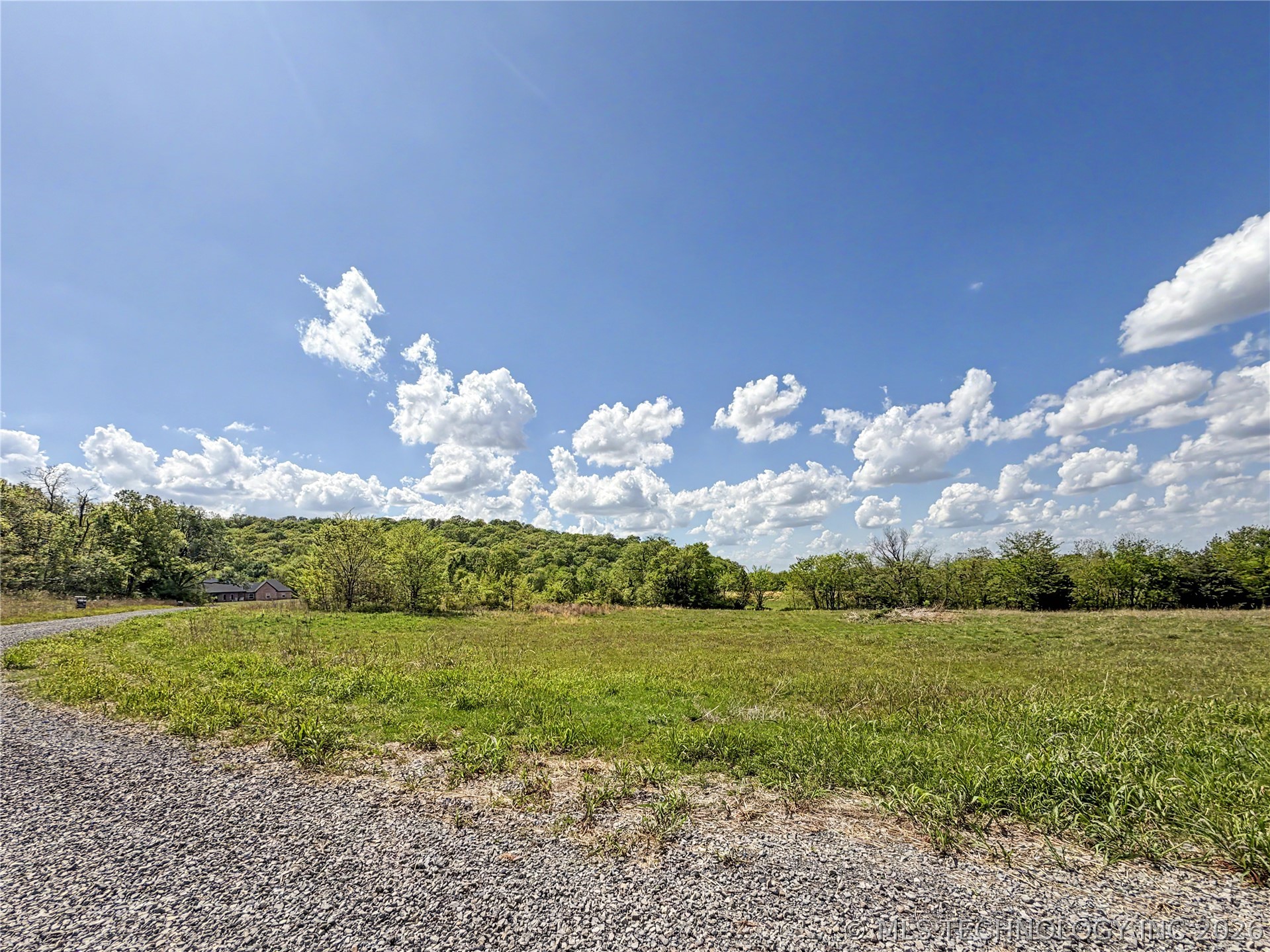420 S Thunder Road Property Photo 30