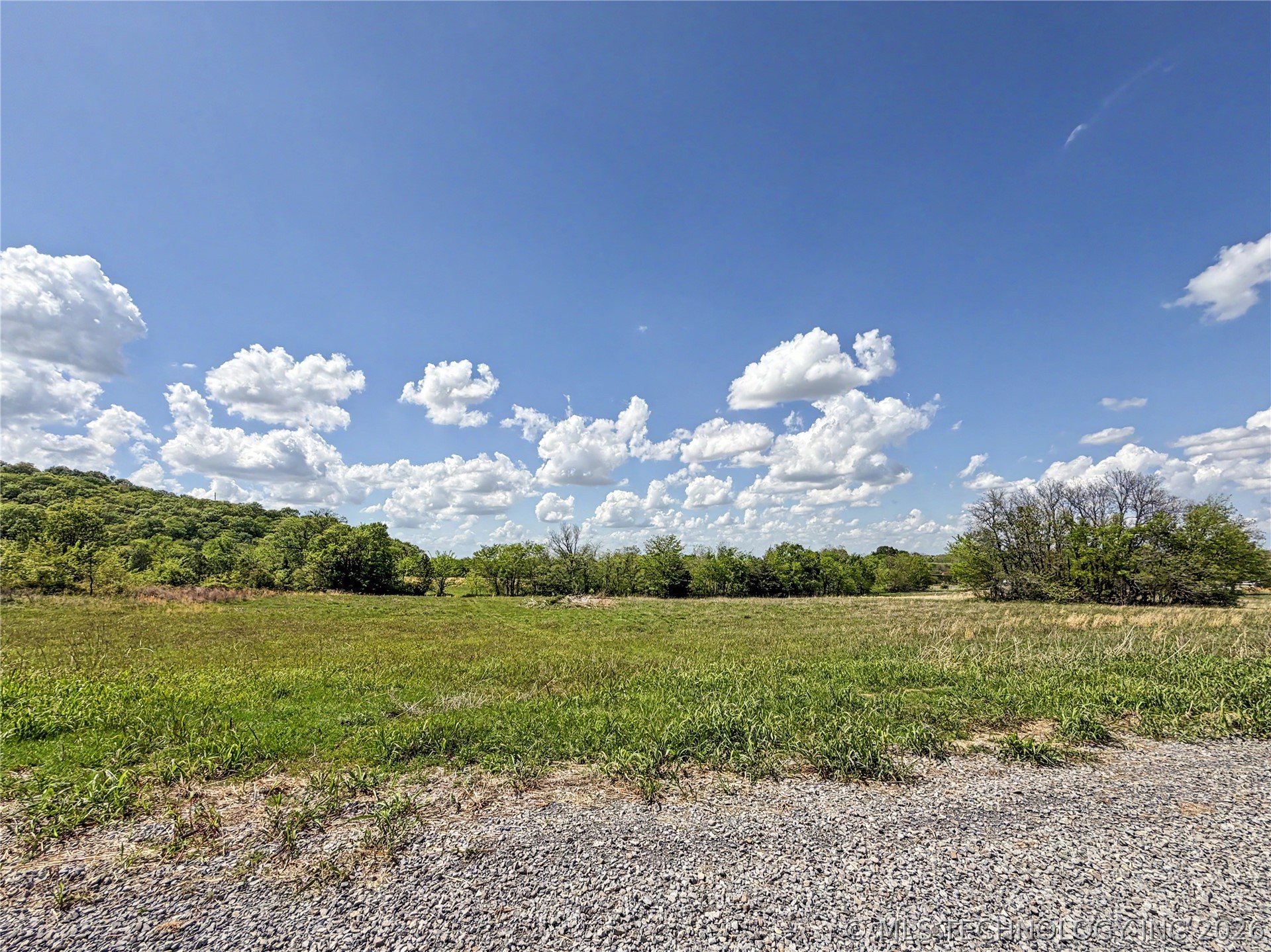 420 S Thunder Road Property Photo 32
