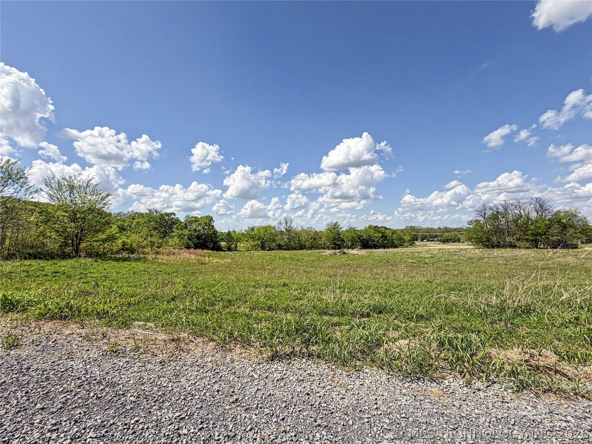 420 S Thunder Road Property Photo 36