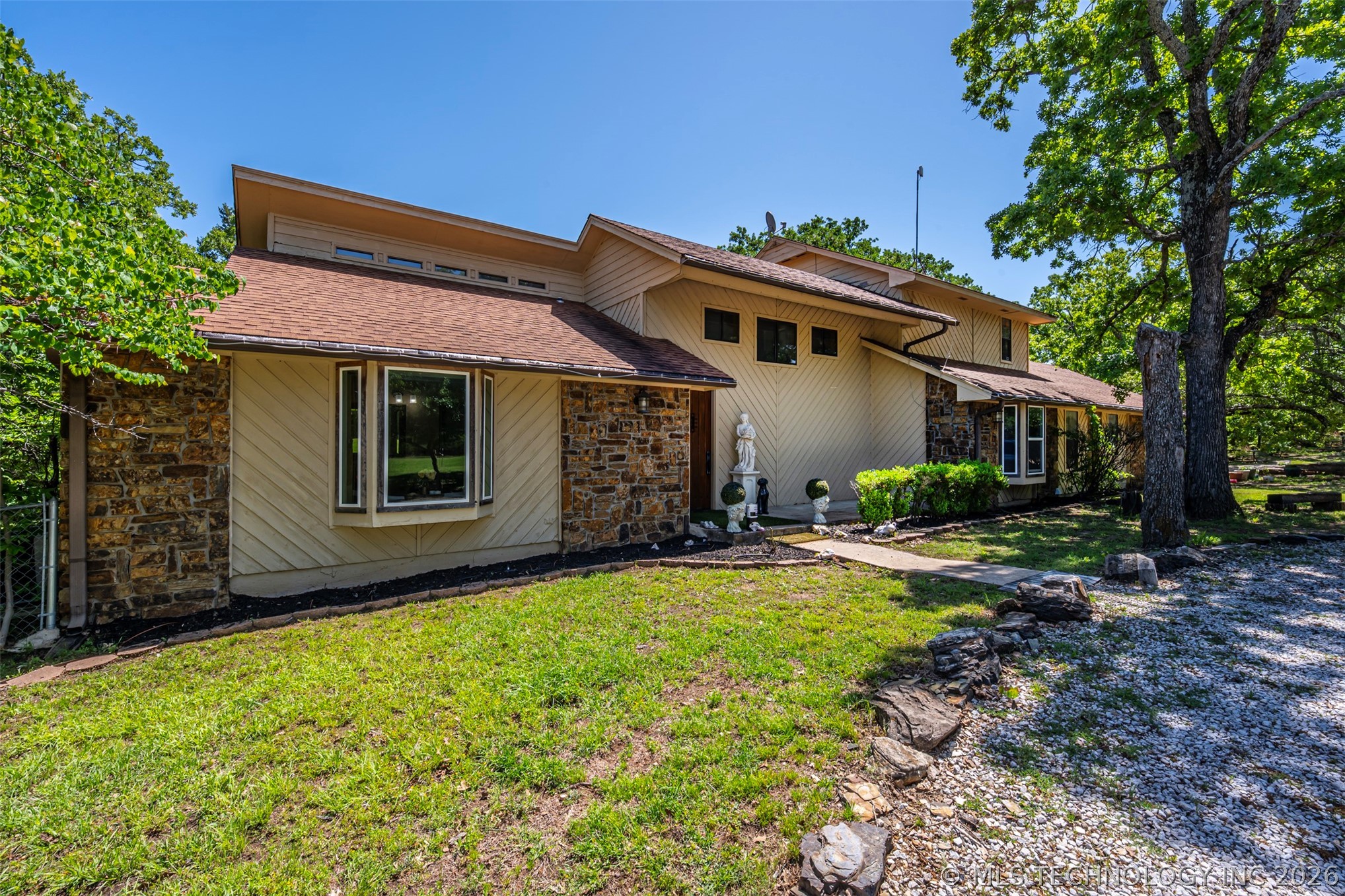 2603 Ponderosa Road Property Photo 1