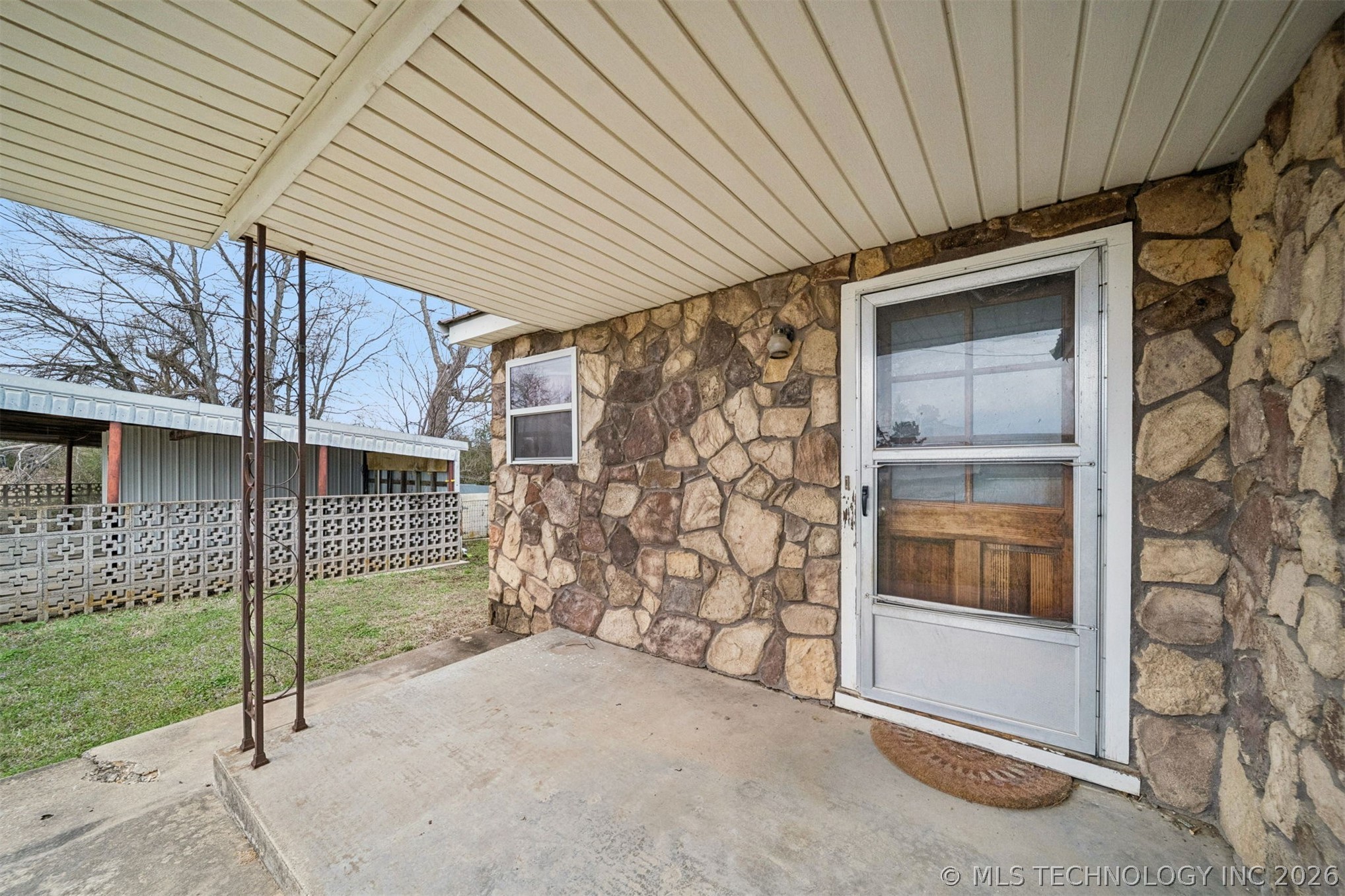 6140 County Road 1480 Property Photo 8