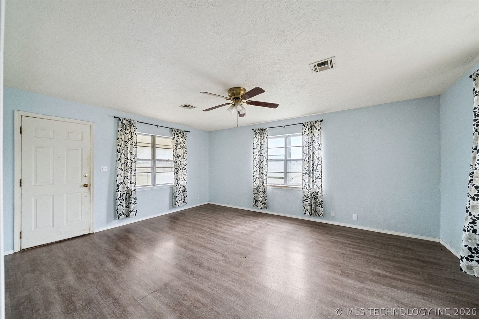 6140 County Road 1480 Property Photo 10