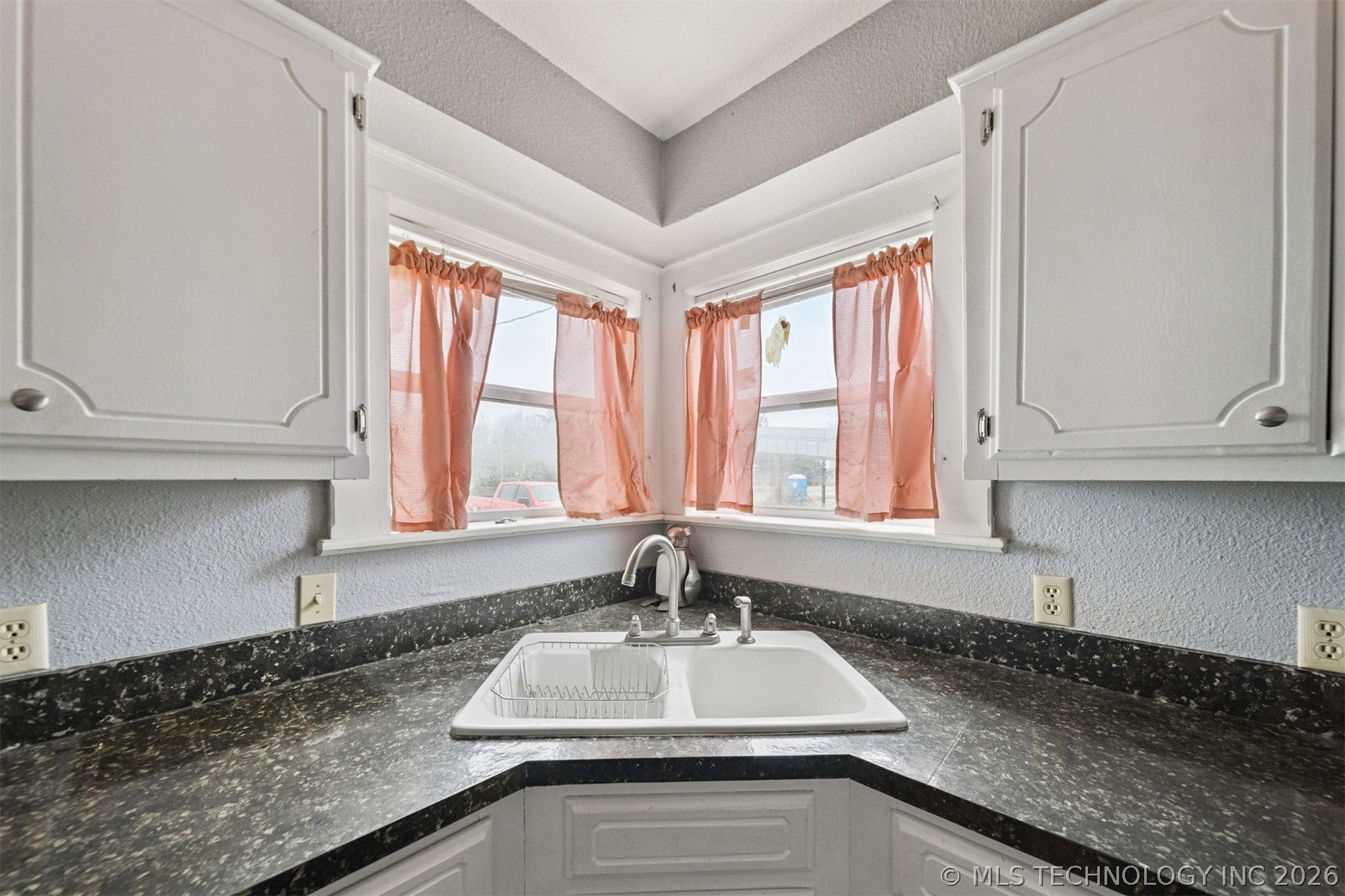 6140 County Road 1480 Property Photo 13