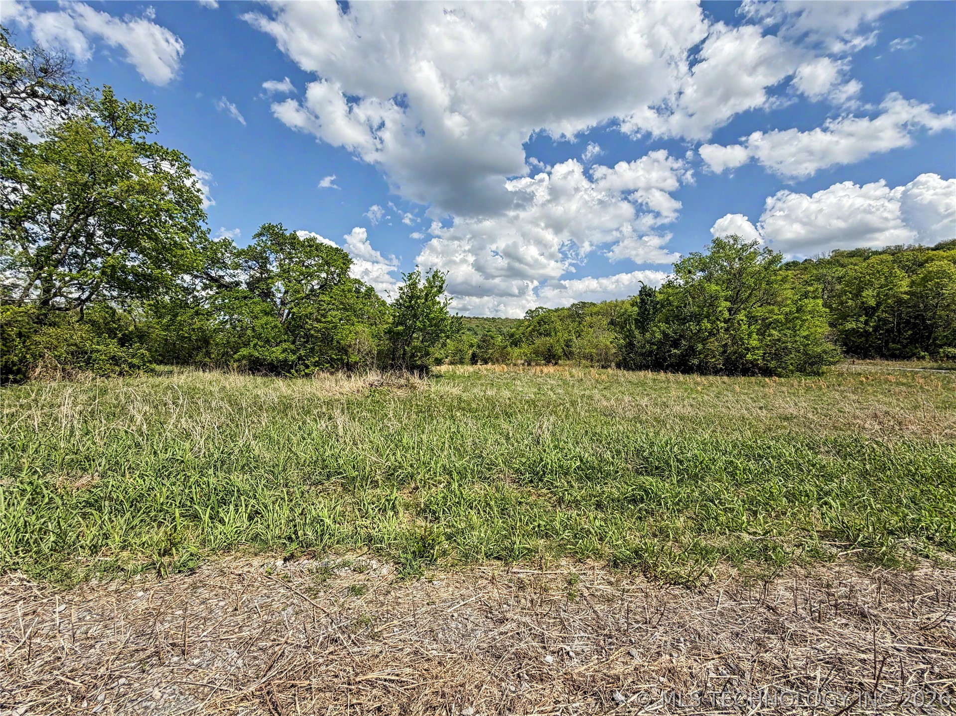 414 S Thunder Road Property Photo 27