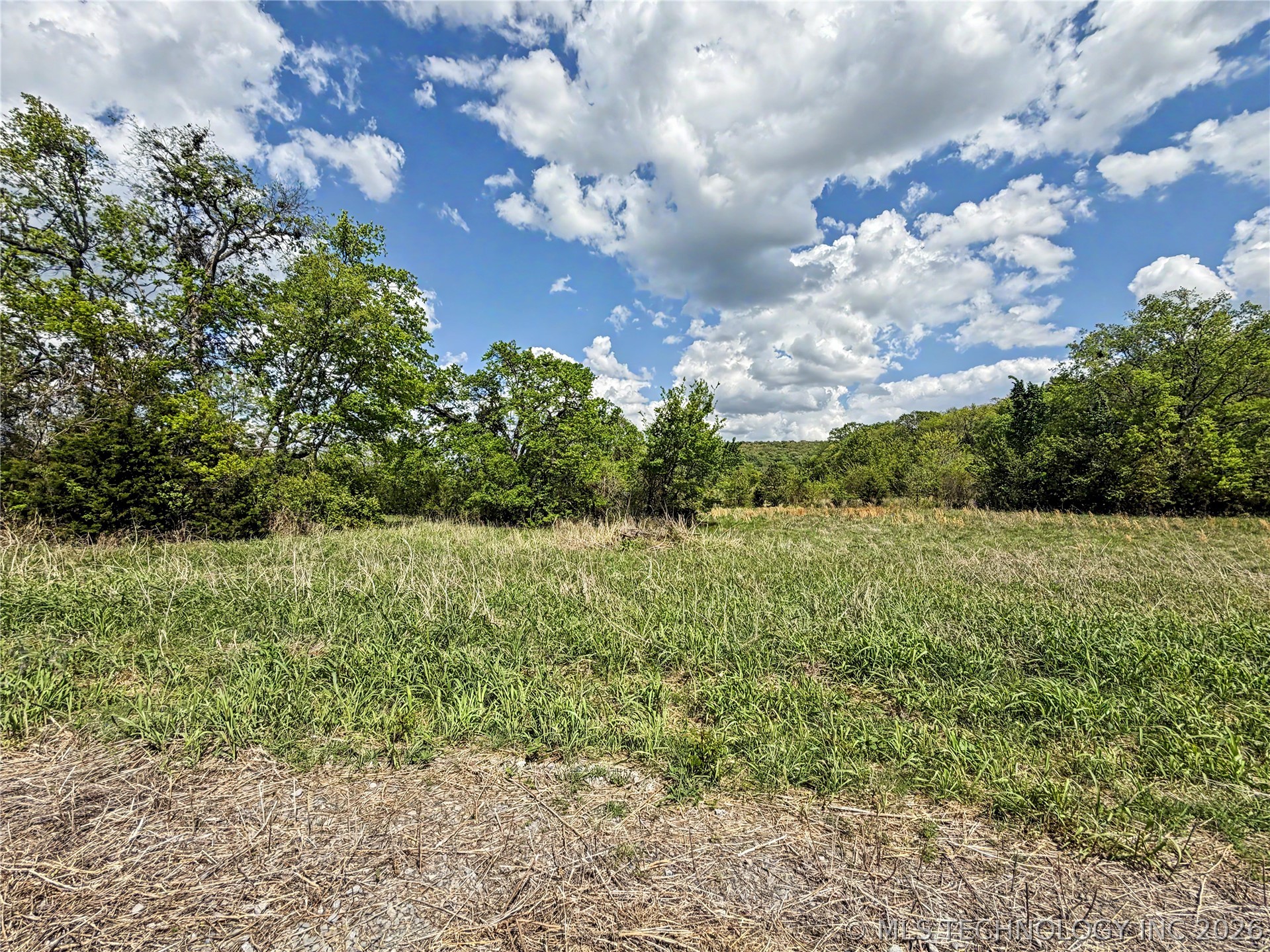 414 S Thunder Road Property Photo 28