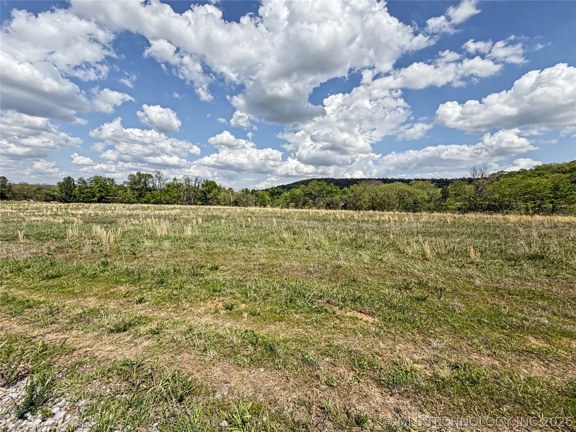 414 S Thunder Road Property Photo 35