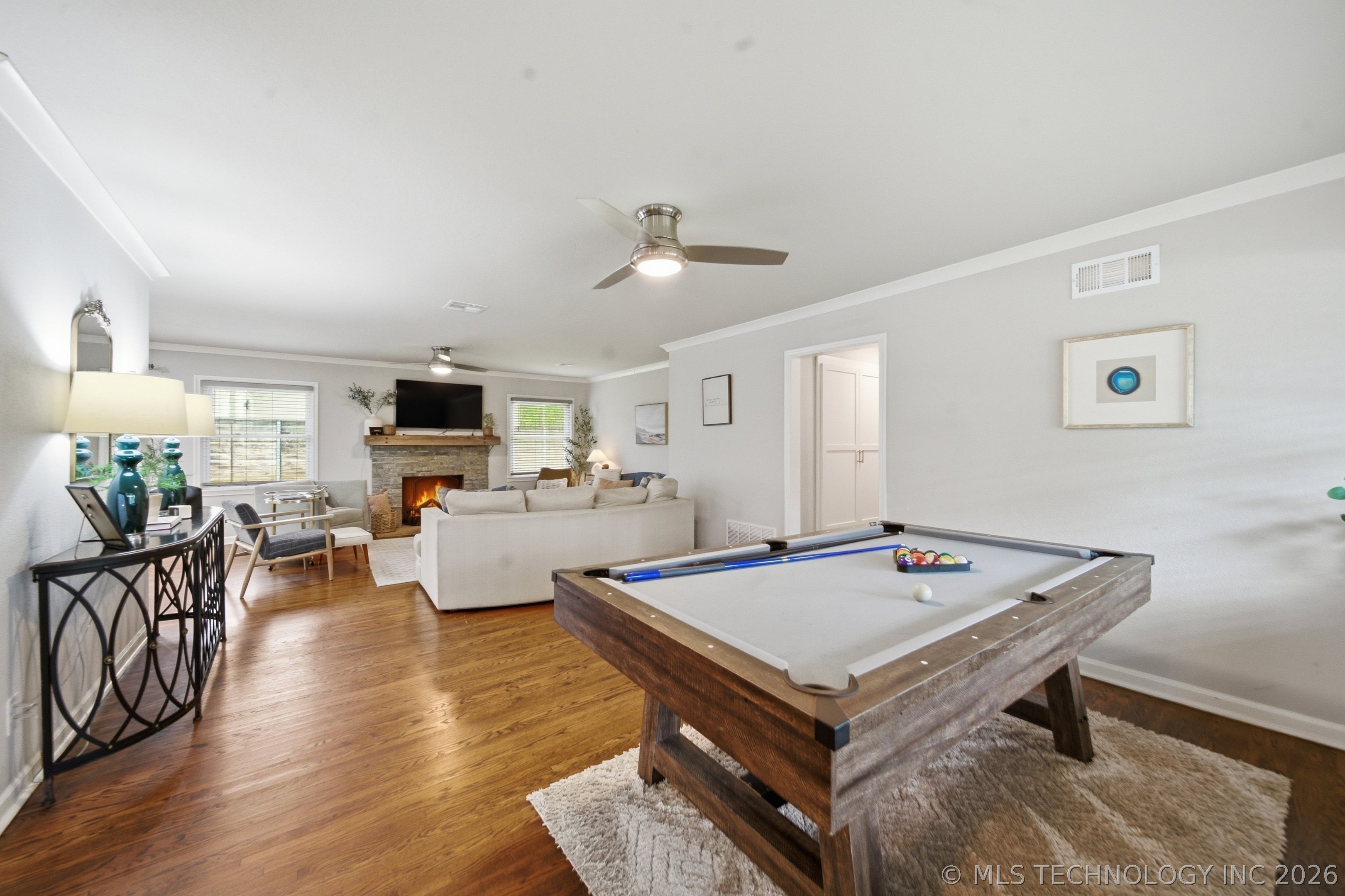 3637 S Lewis Avenue Property Photo 8