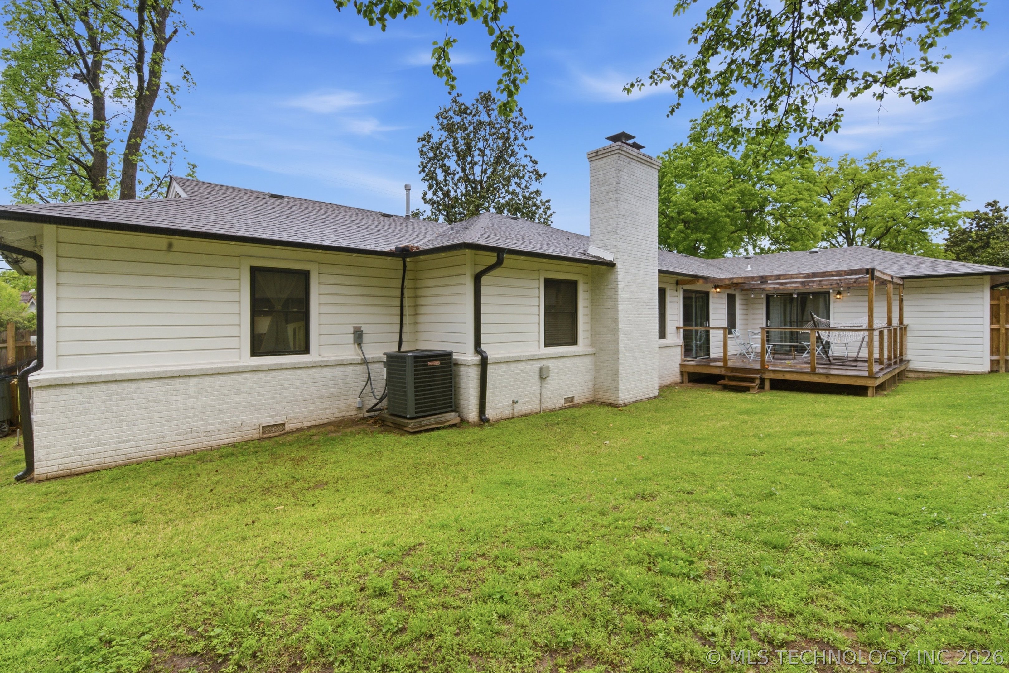 3637 S Lewis Avenue Property Photo 37