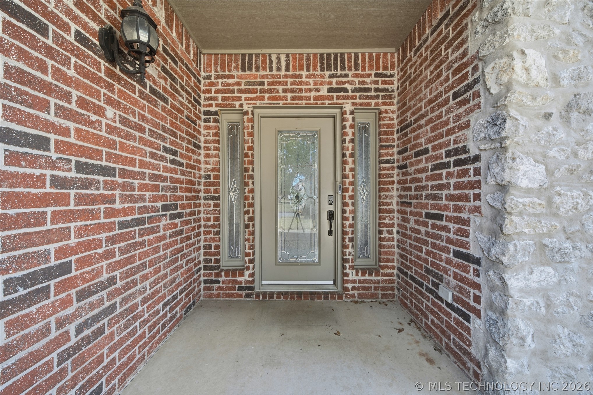 4012 W Kent Street Property Photo 6