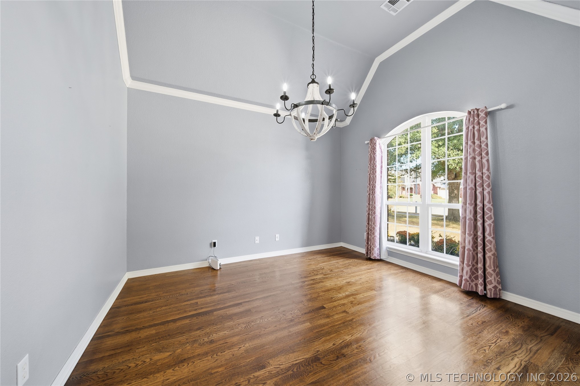 4012 W Kent Street Property Photo 9