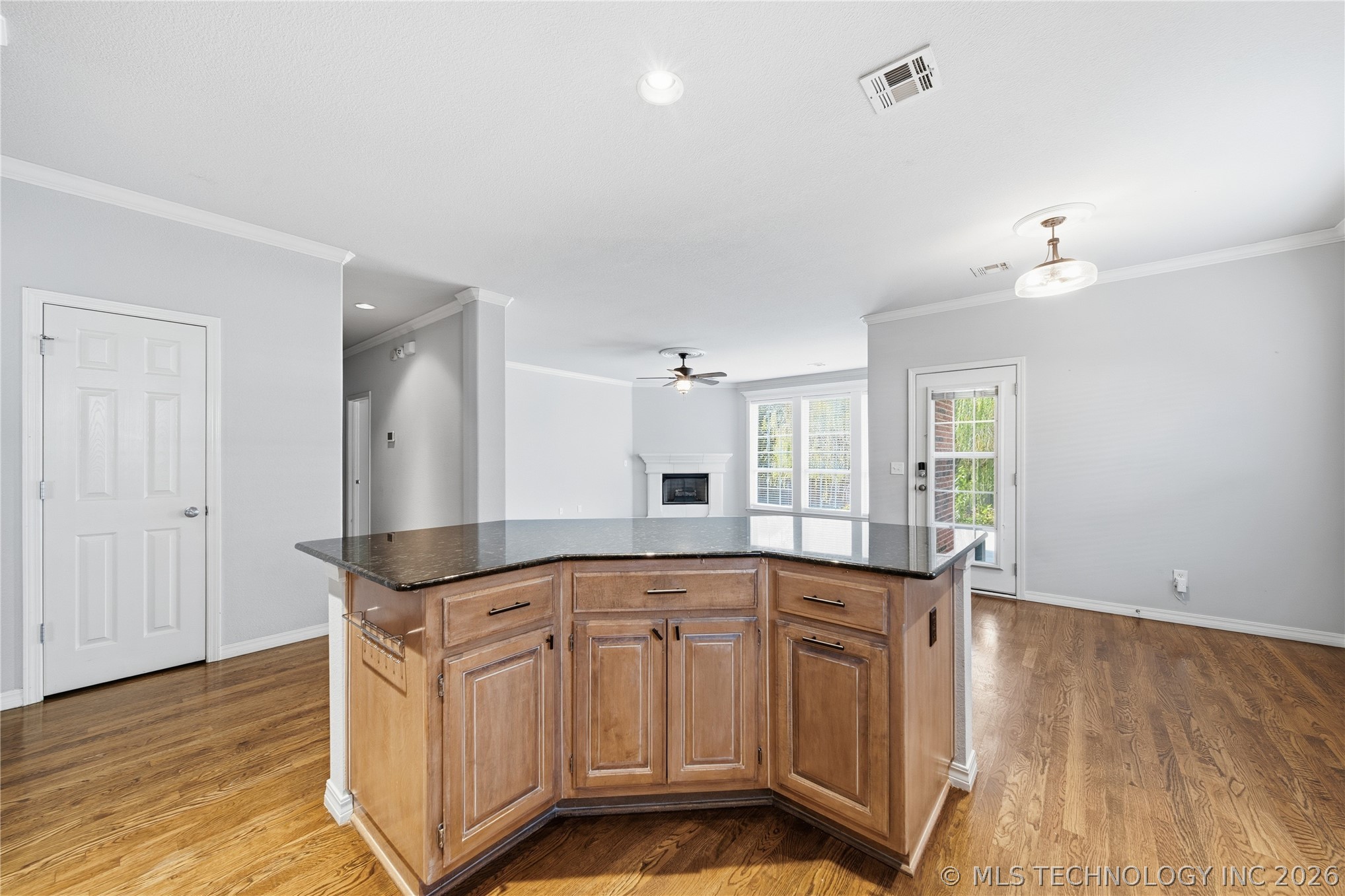 4012 W Kent Street Property Photo 15