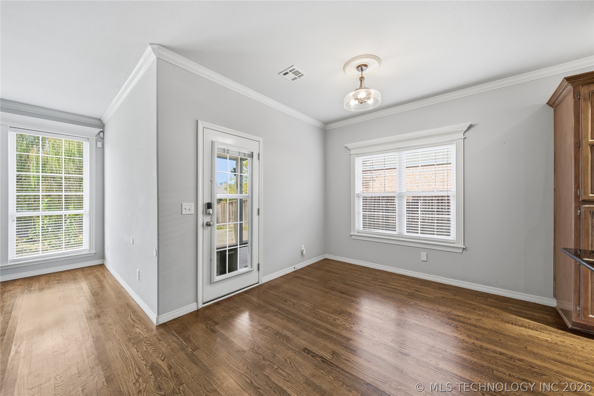 4012 W Kent Street Property Photo 17