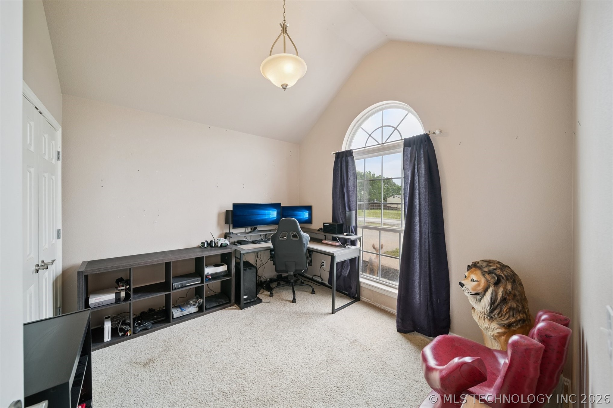 42 Winfield Drive Property Photo 7