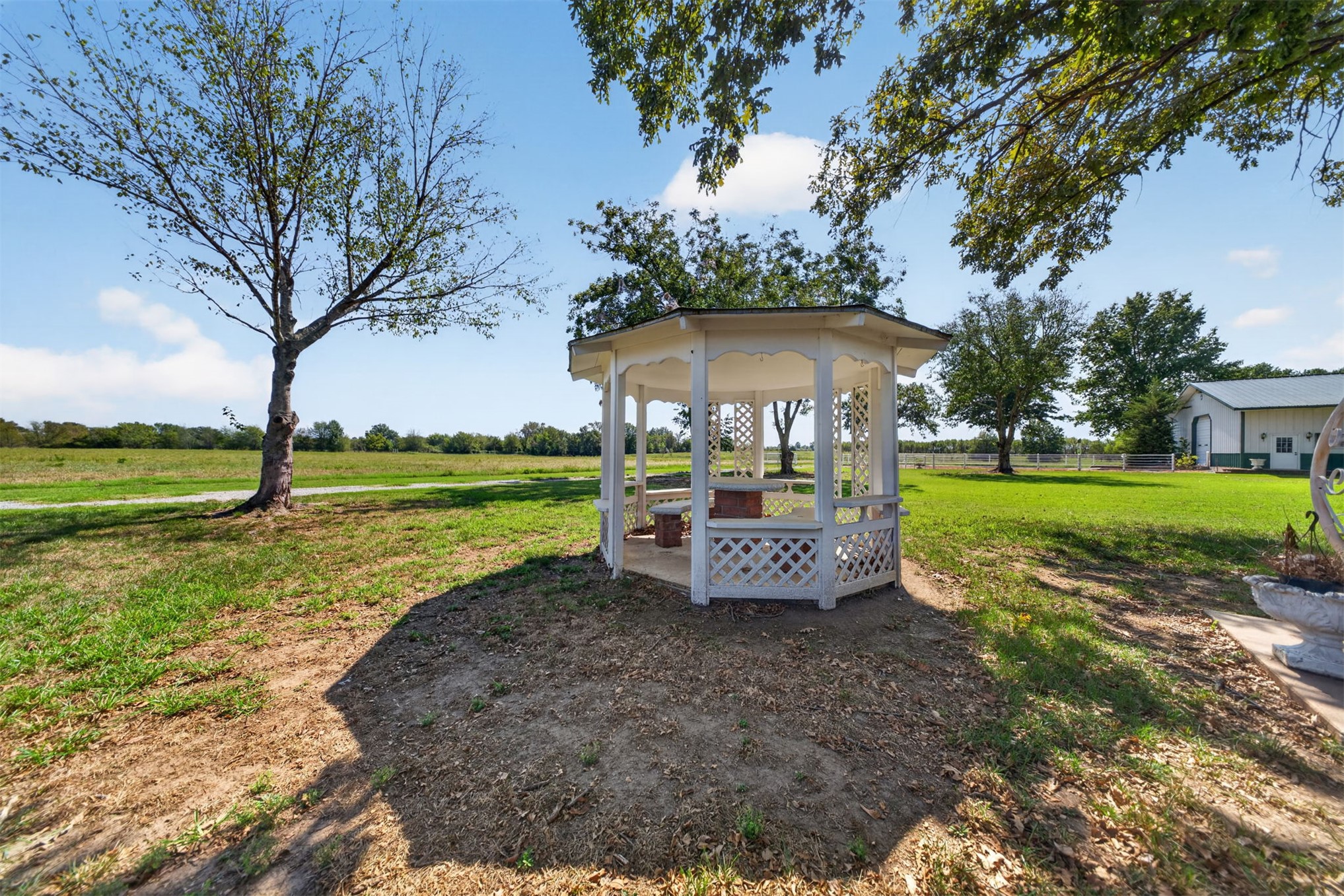 49801 E 100 Property Photo 35