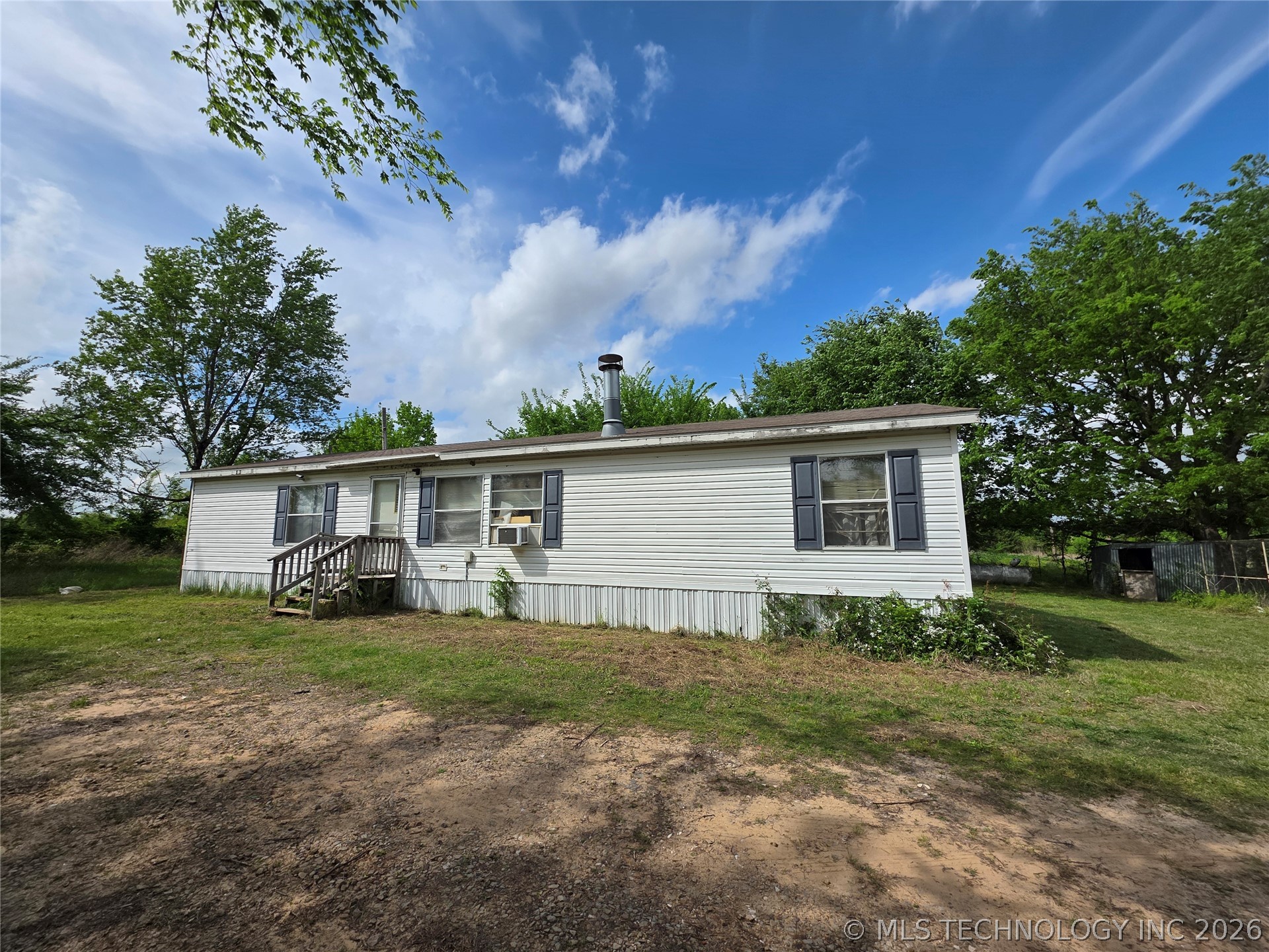 409559 E 1080 Road Property Photo 1