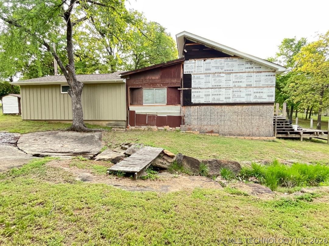 429728 E 1147 Road Property Photo 9
