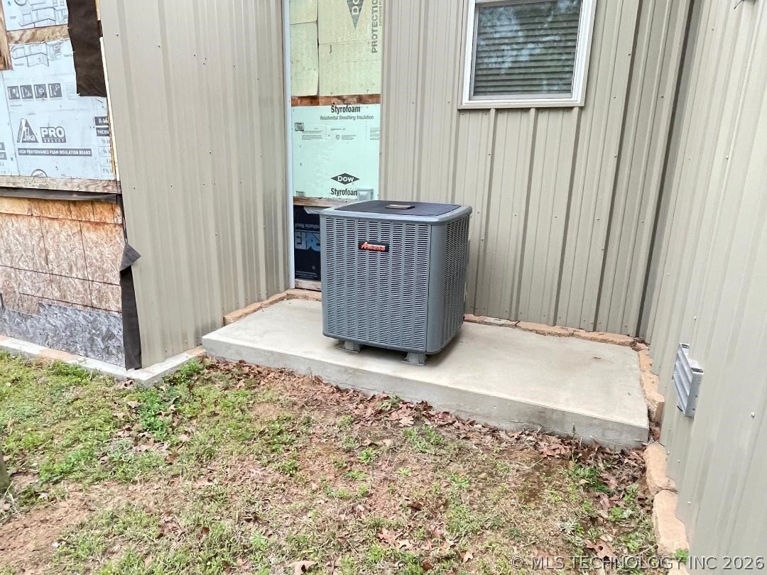 429728 E 1147 Road Property Photo 10
